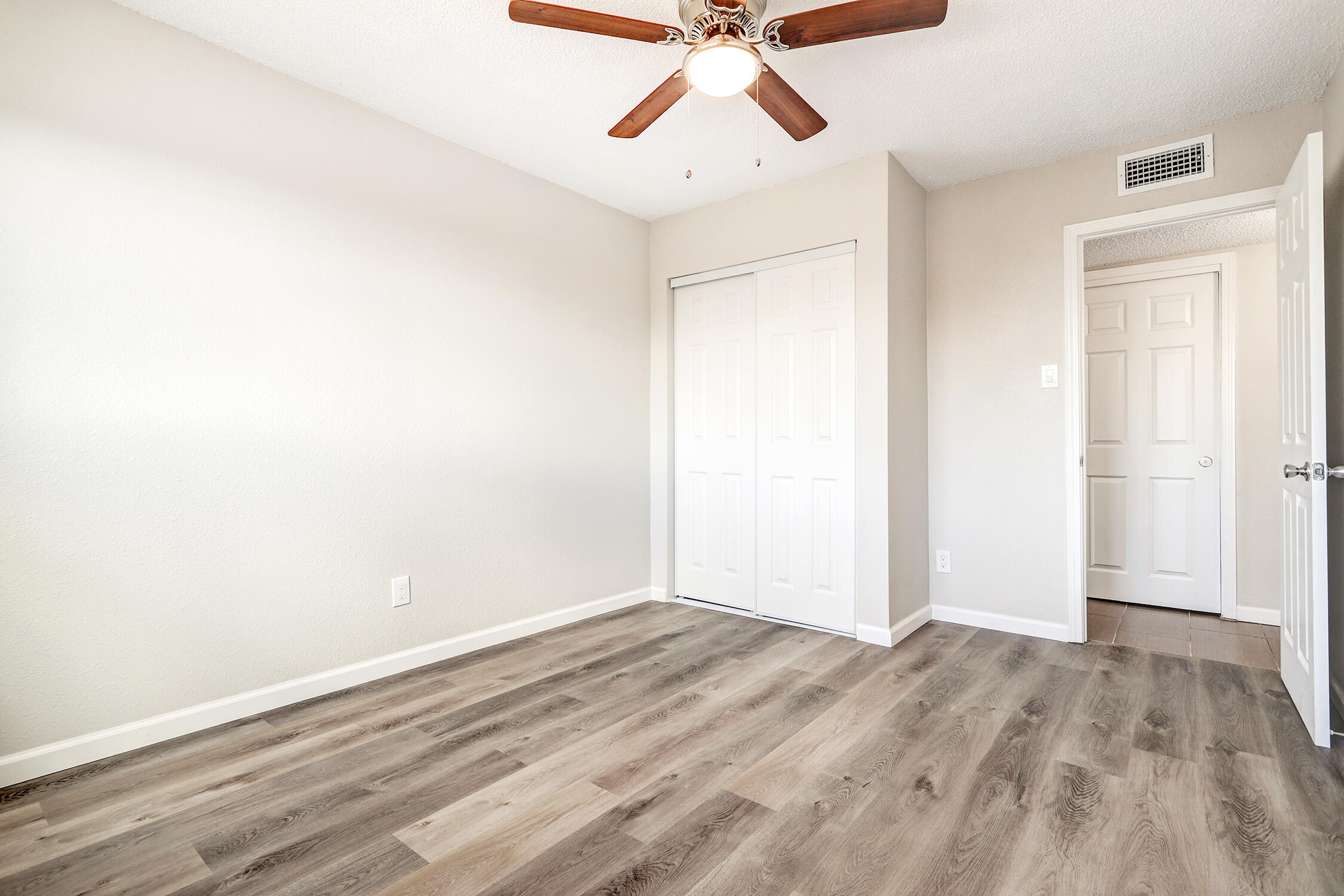 14212 Turner Place NE