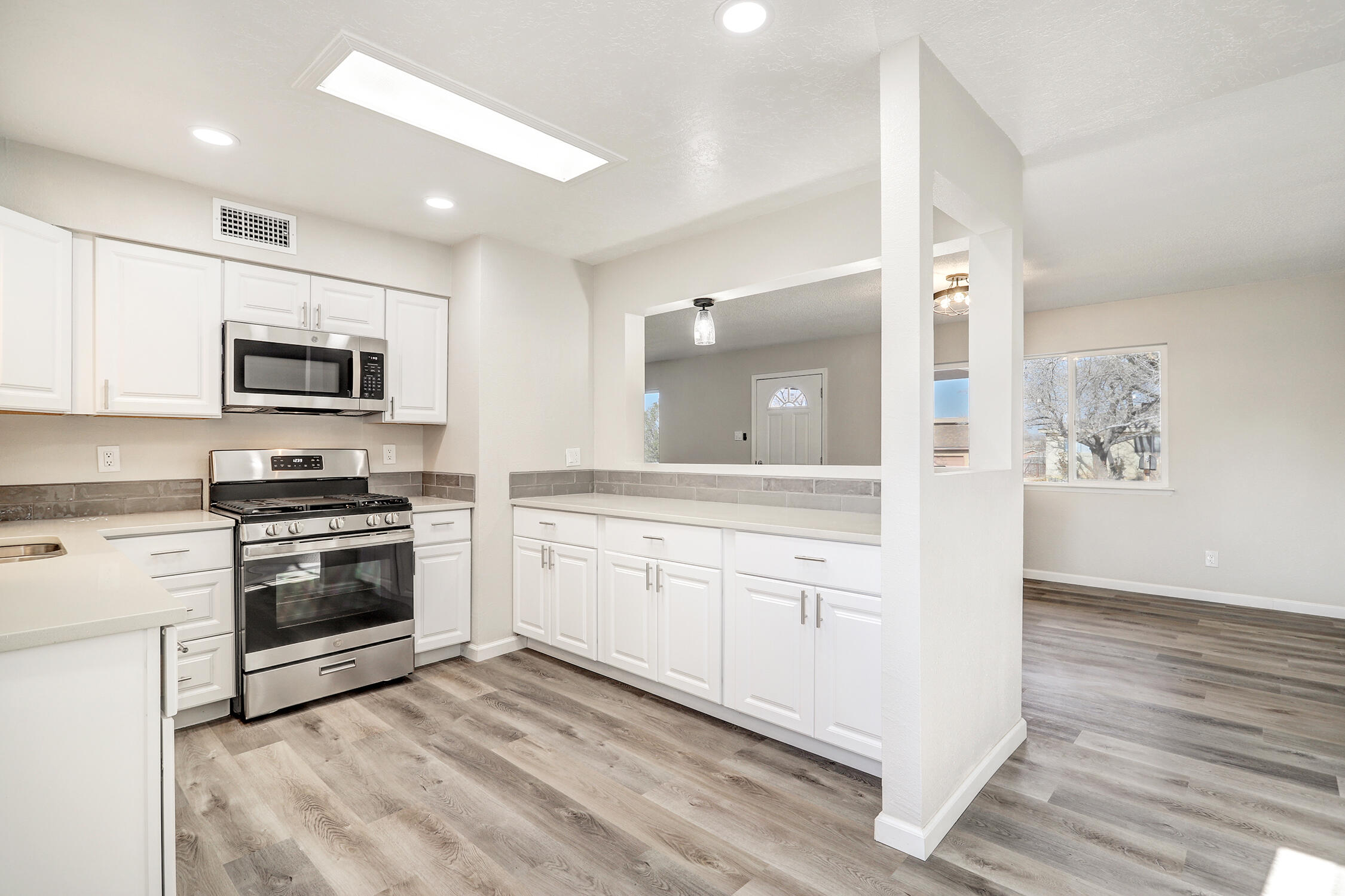 14212 Turner Place NE