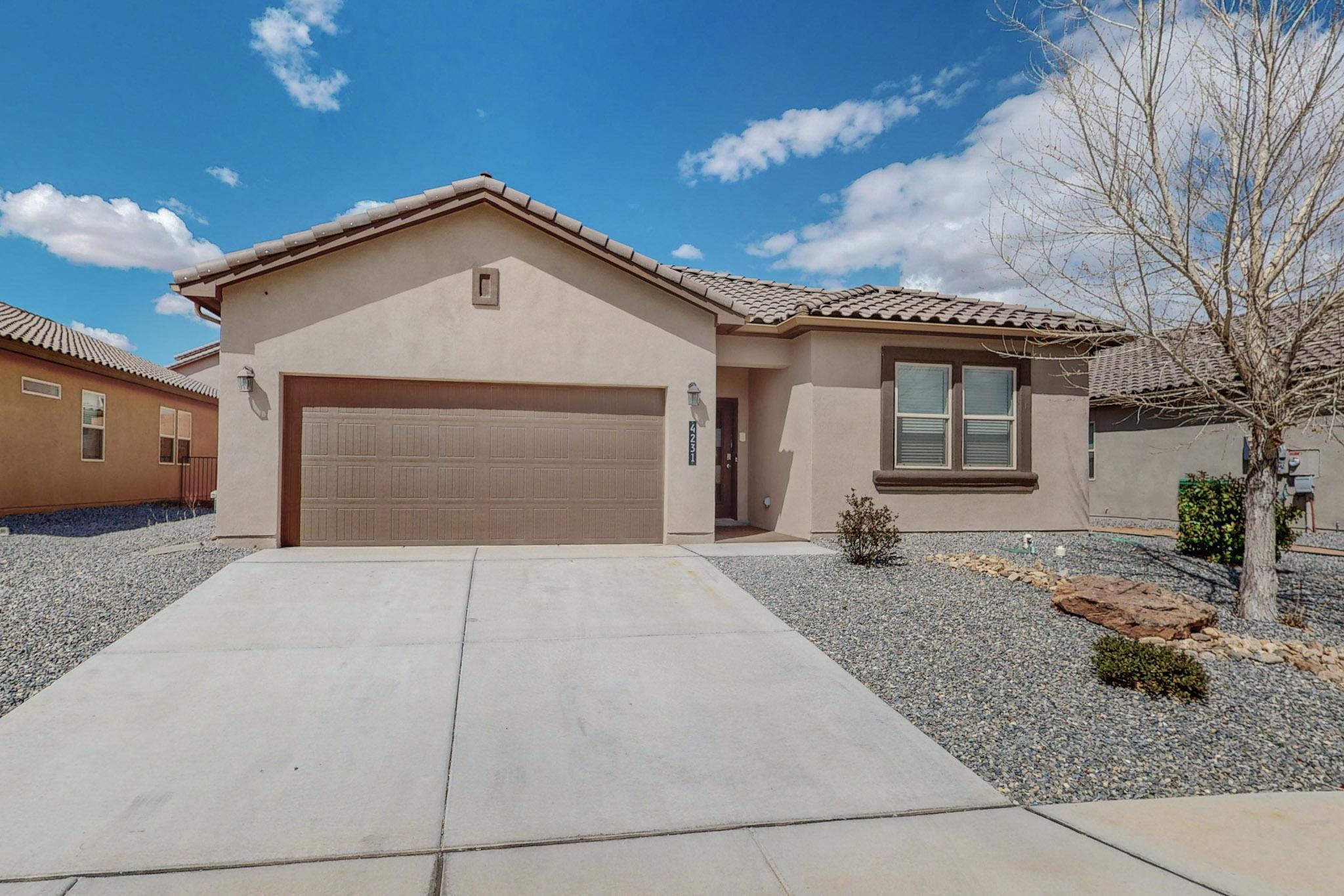 4231 Summit Park Road NE