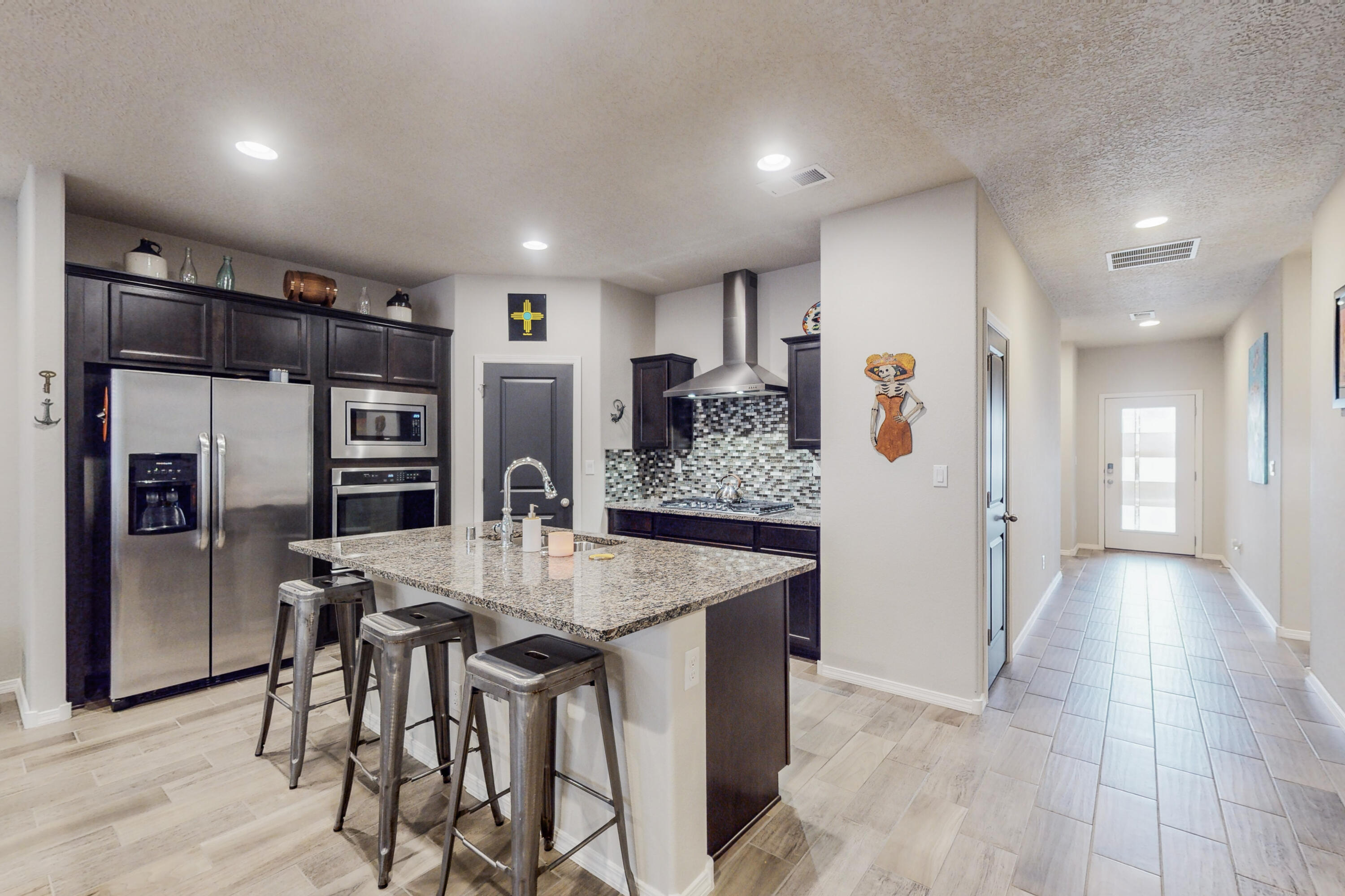 4231 Summit Park Road NE