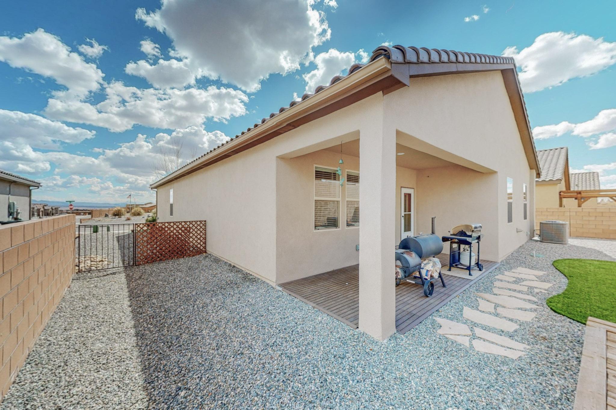 4231 Summit Park Road NE