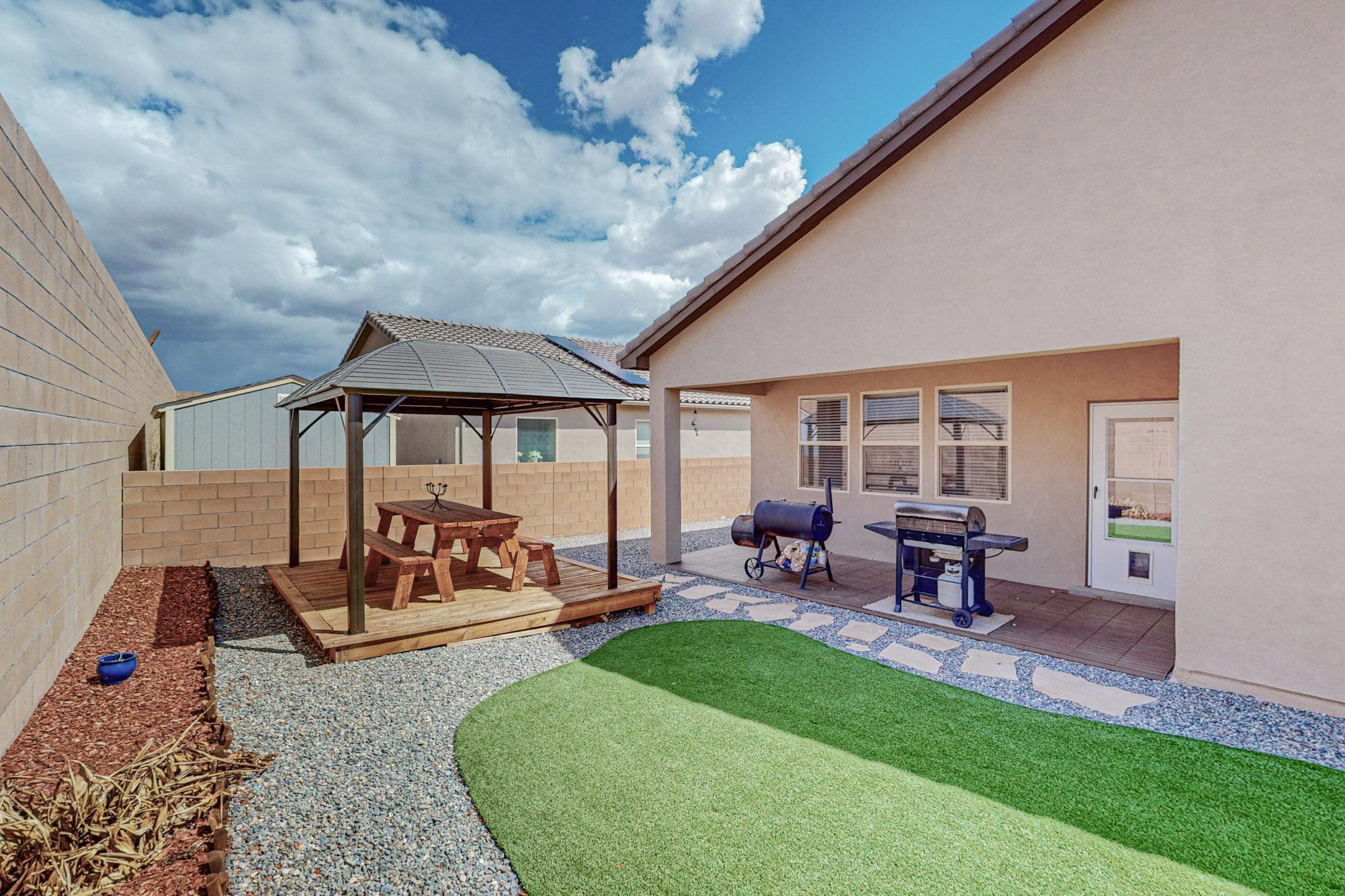 4231 Summit Park Road NE