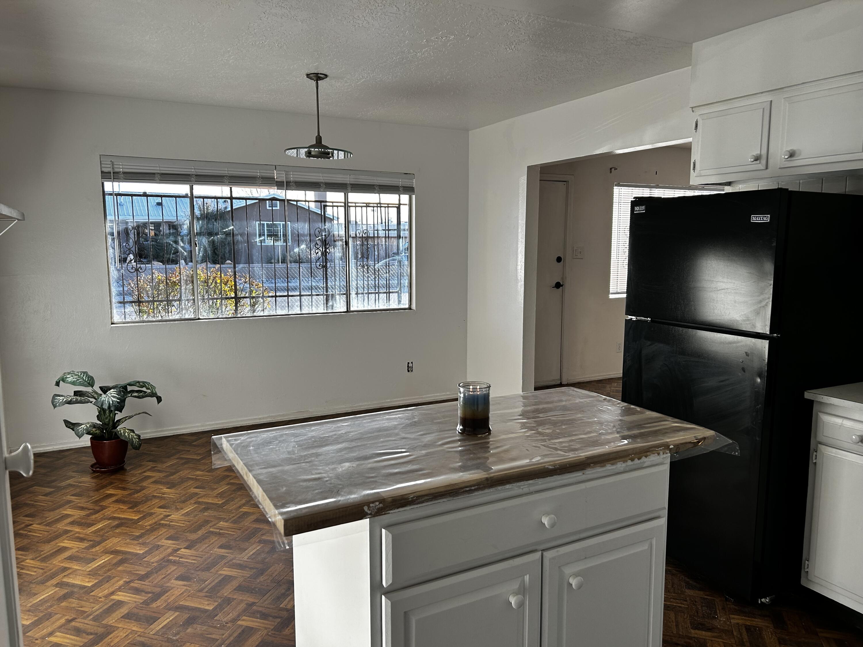 161 Pleasant Avenue NW