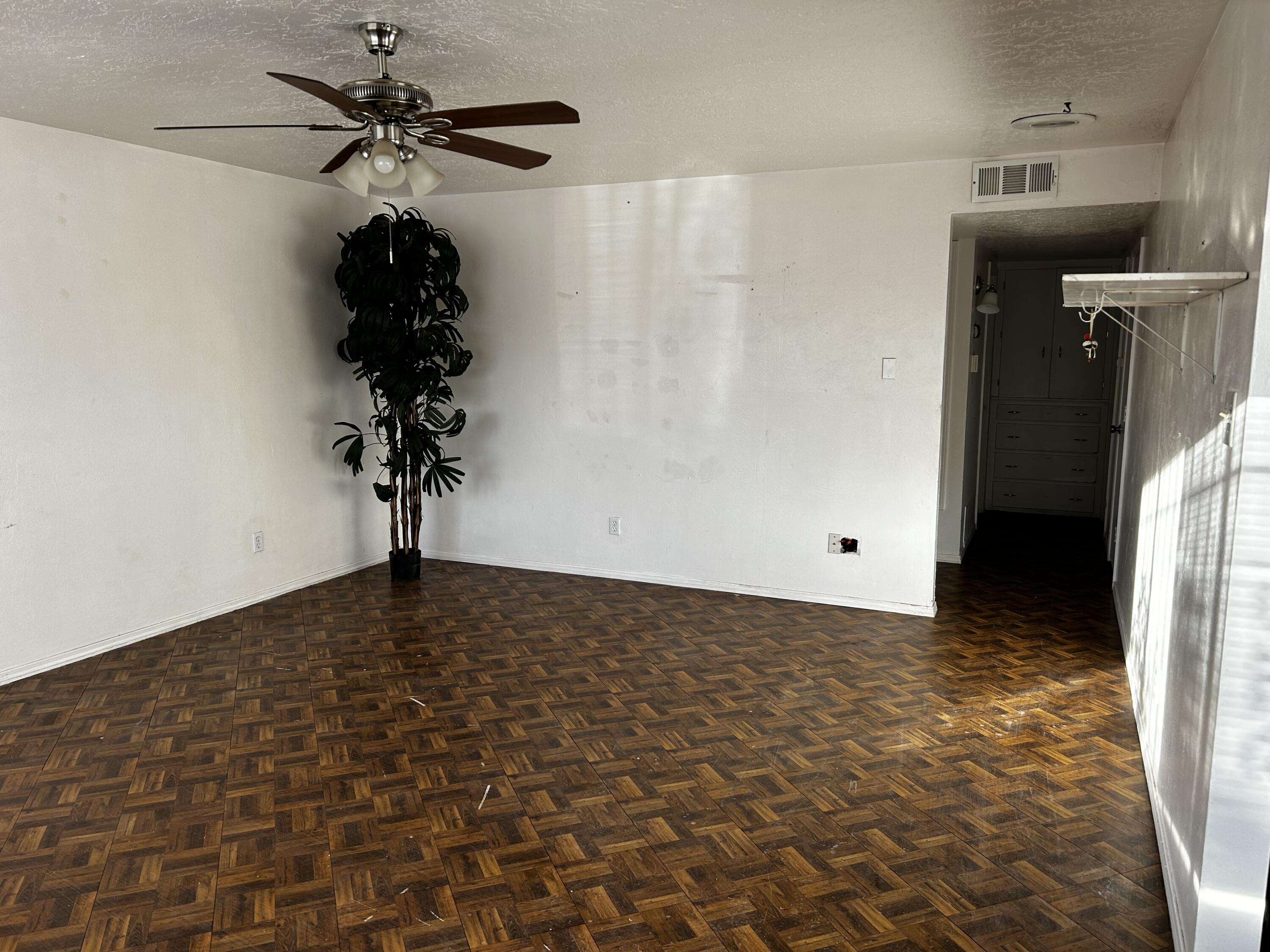 161 Pleasant Avenue NW