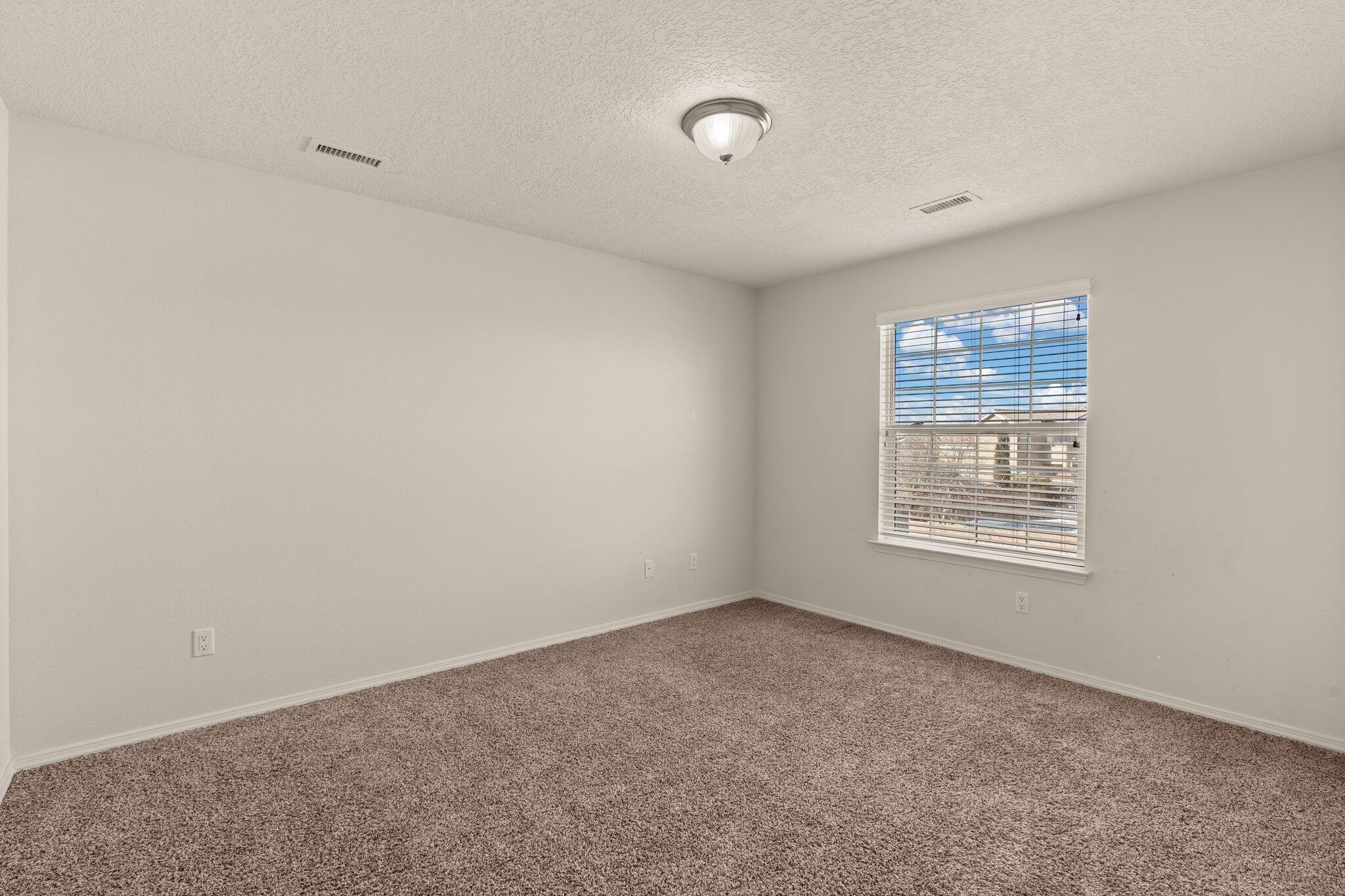 1311 Mirador Loop NE