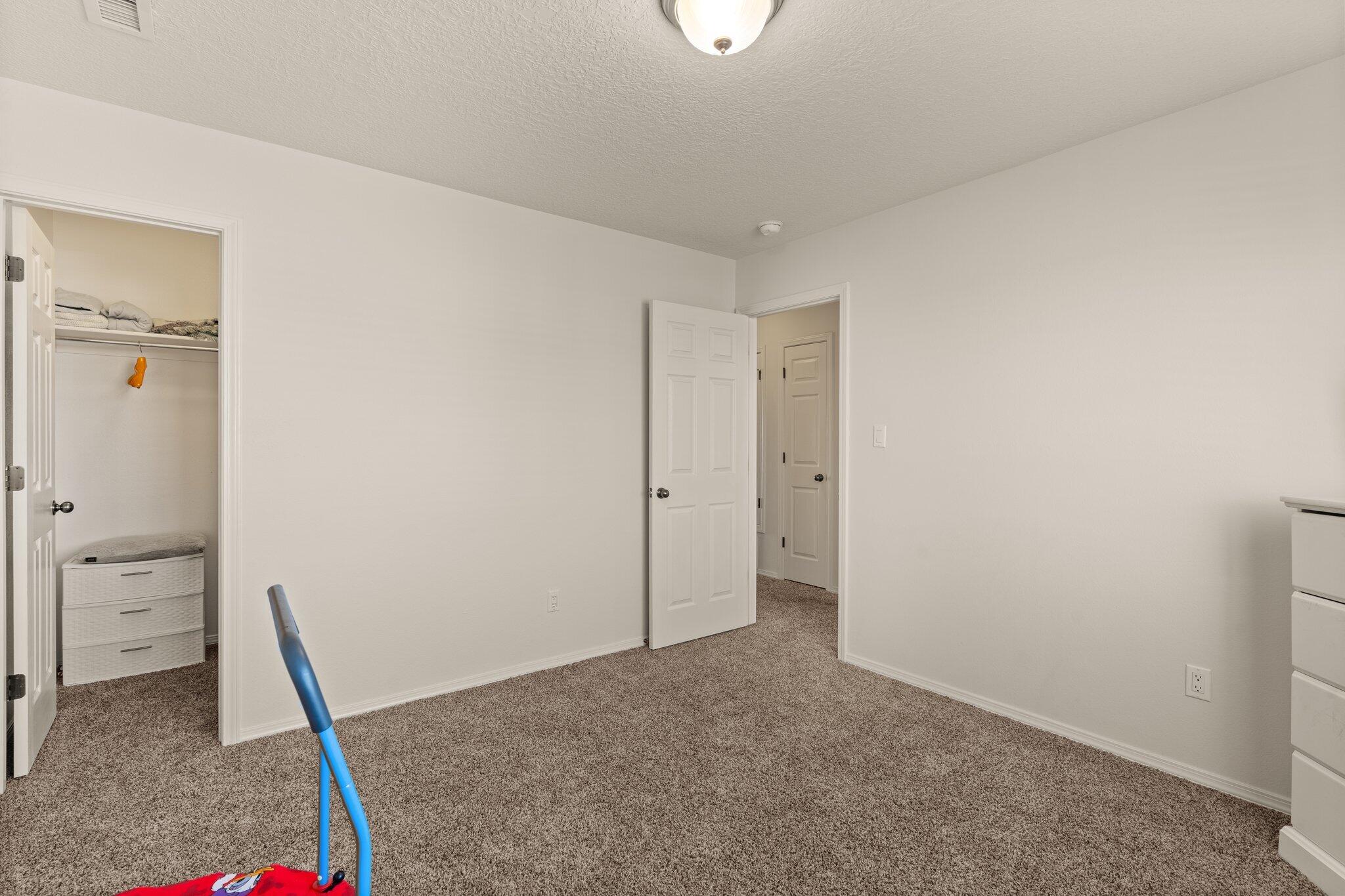 1311 Mirador Loop NE