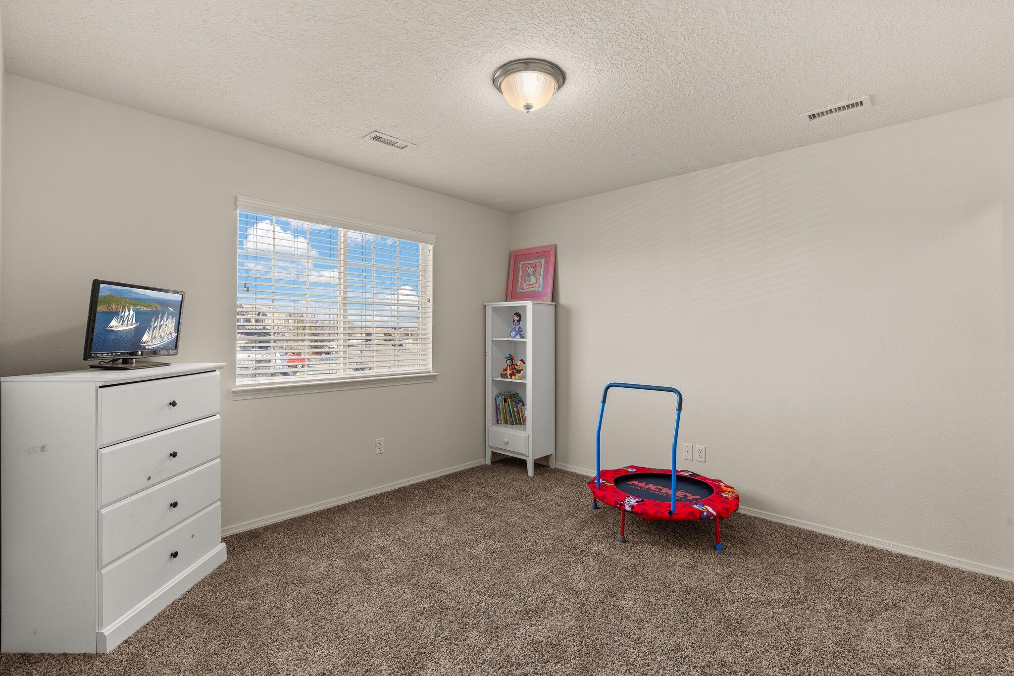 1311 Mirador Loop NE
