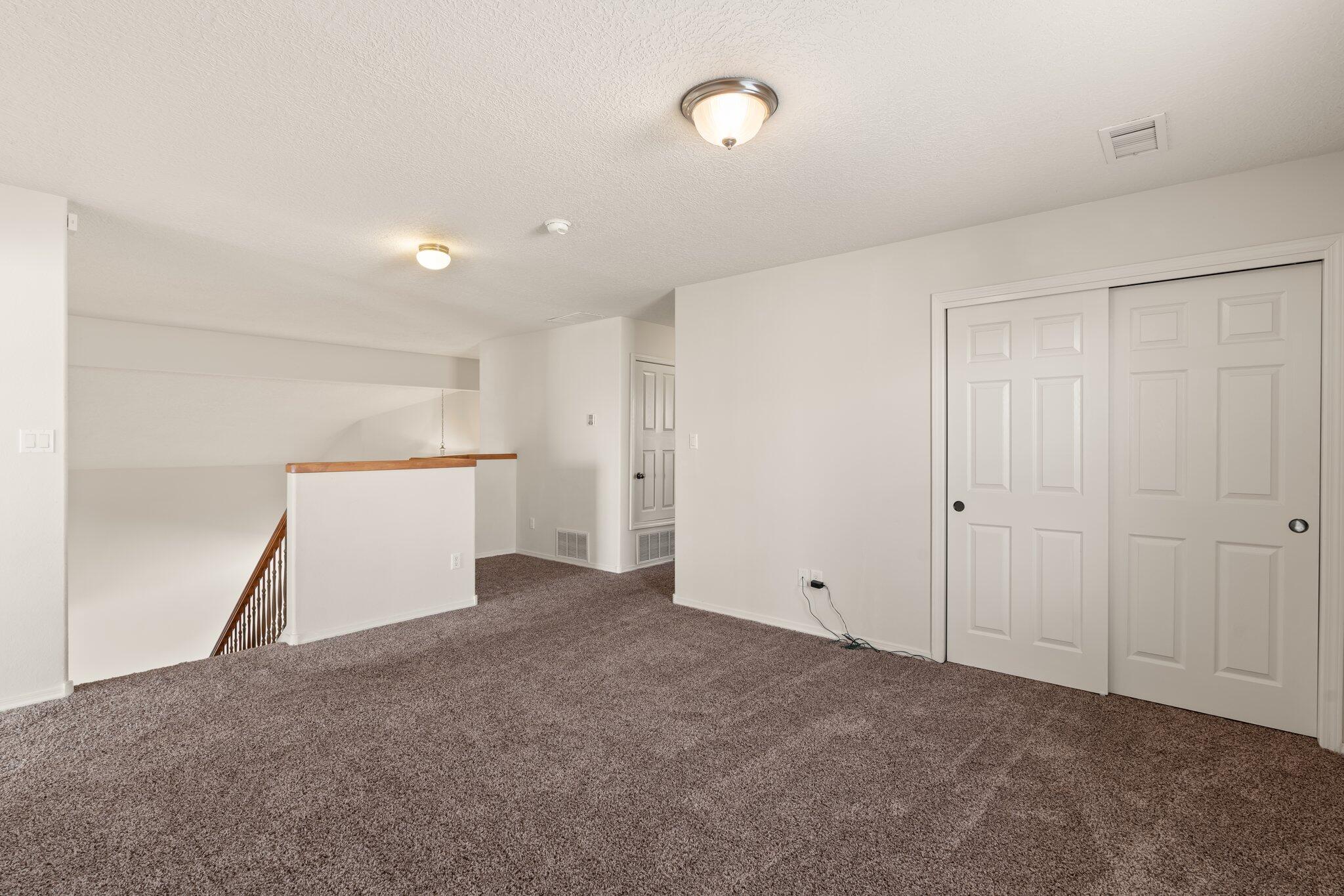 1311 Mirador Loop NE
