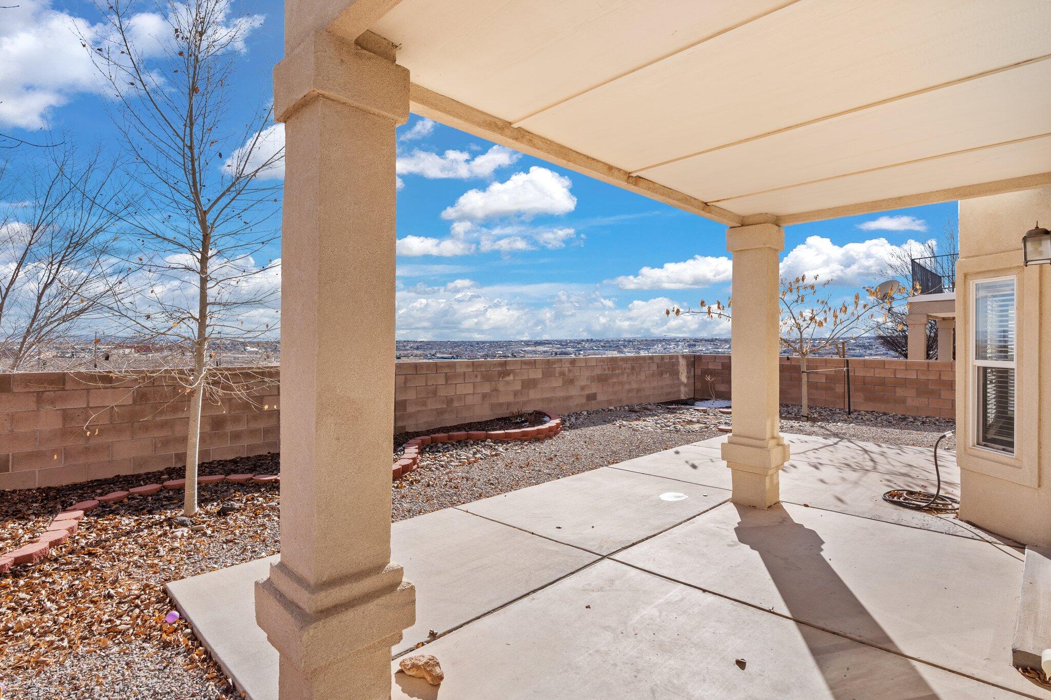 1311 Mirador Loop NE