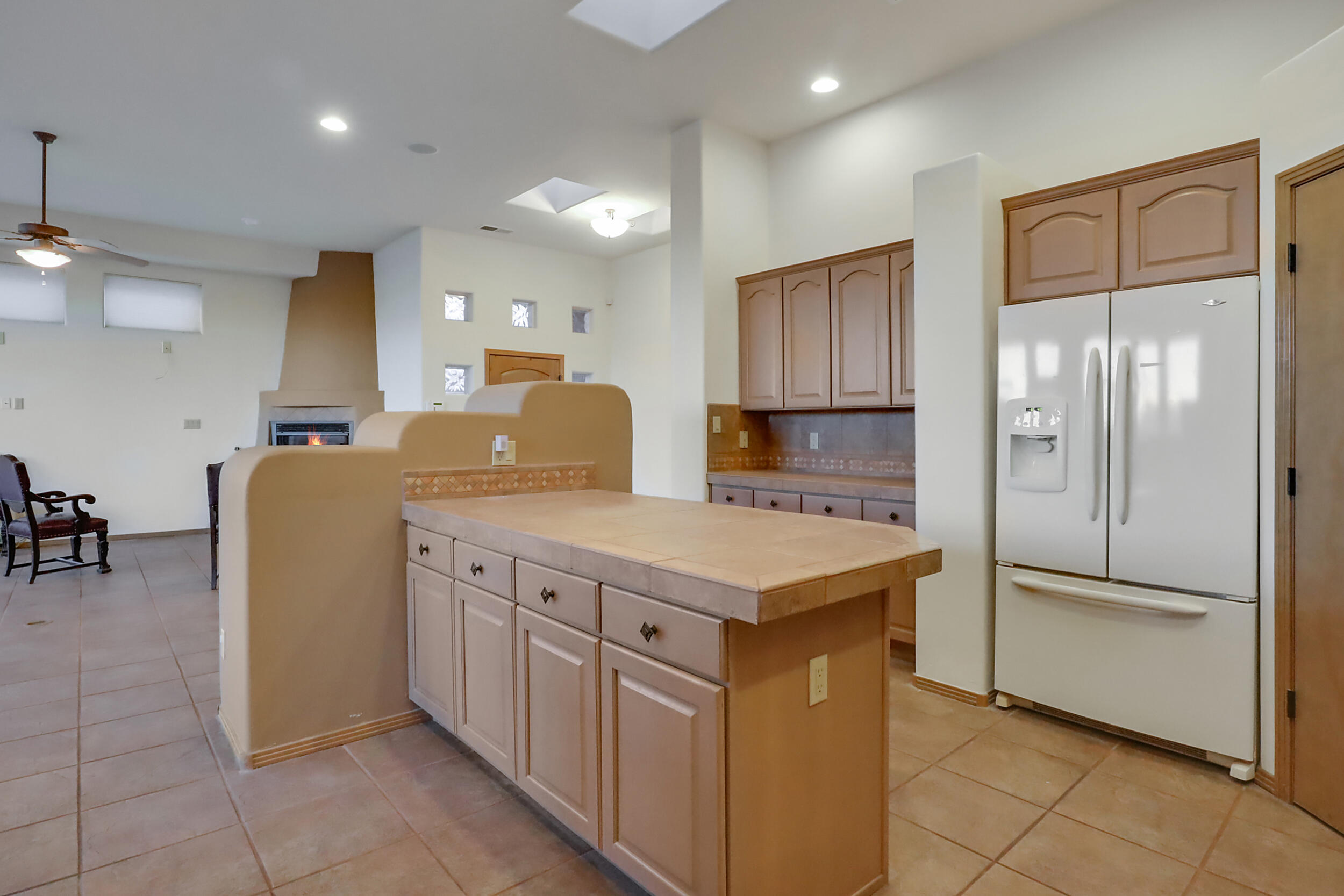 4612 Mi Cordelia Drive NW