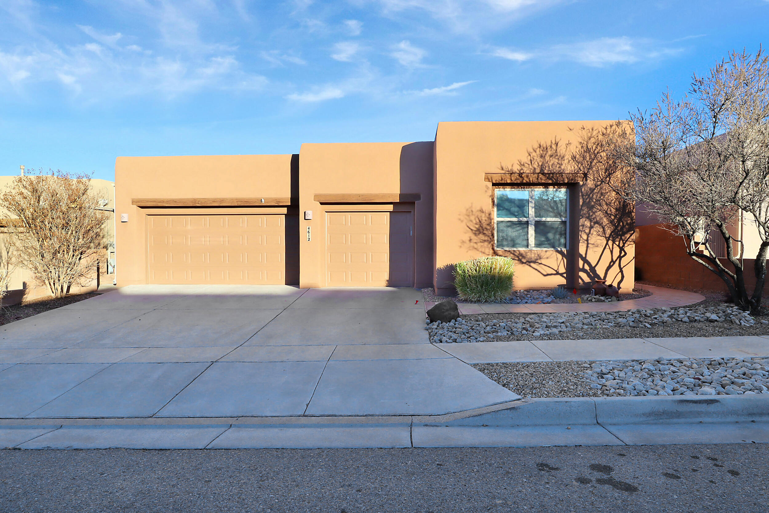 4612 Mi Cordelia Drive NW