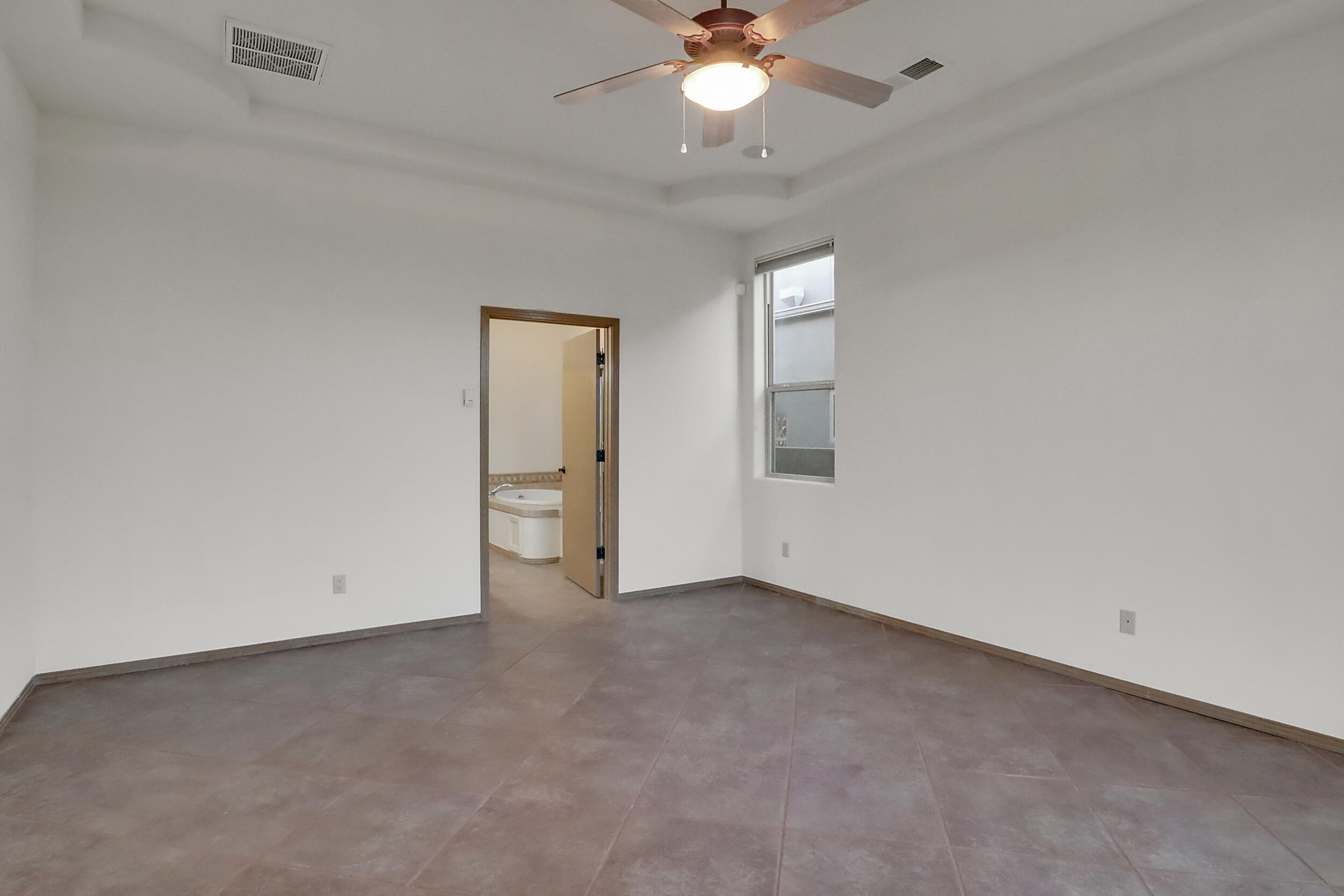 4612 Mi Cordelia Drive NW