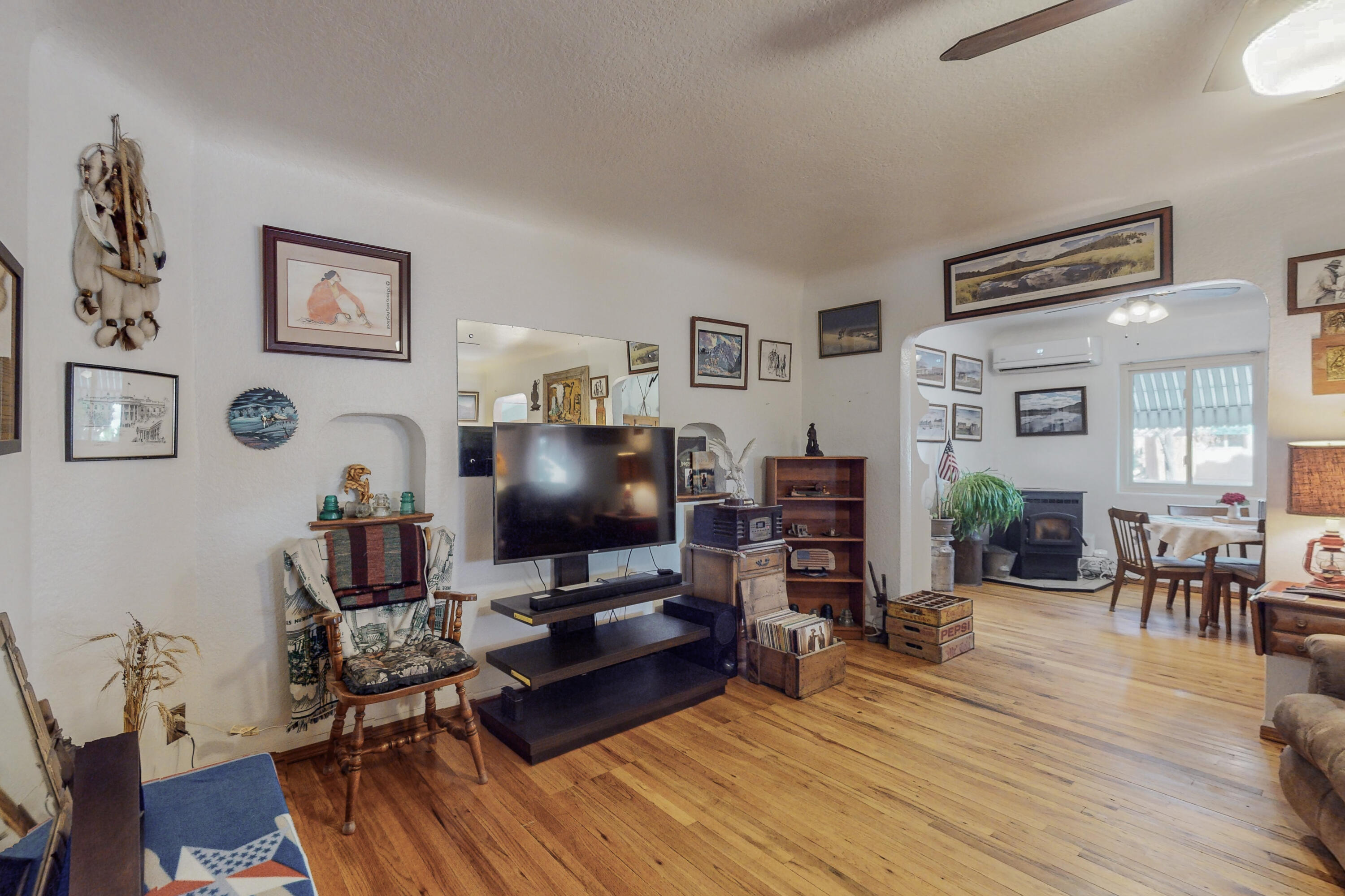 501 El Paraiso Road NW