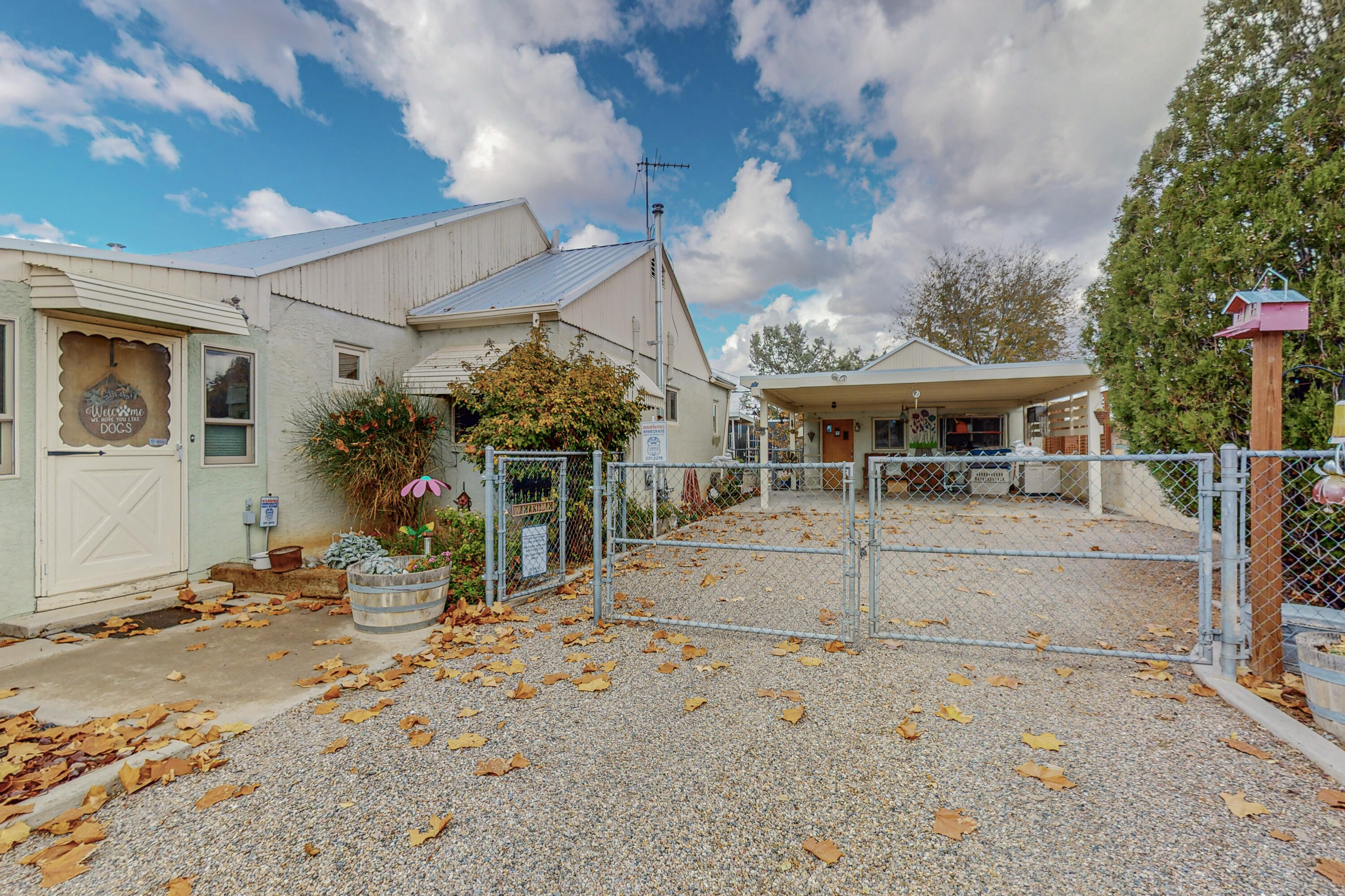 501 El Paraiso Road NW