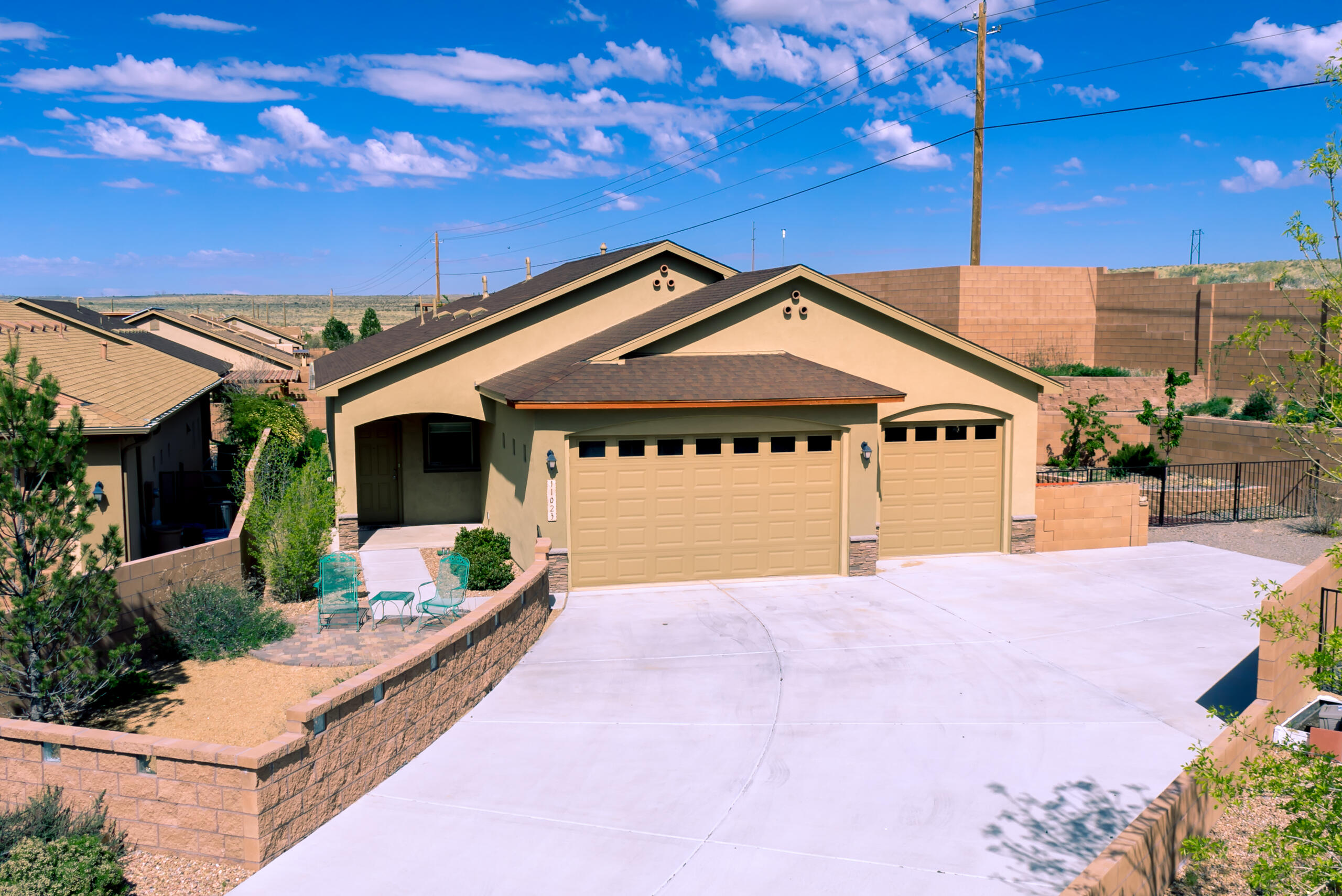 11023 Opalo Drive NW