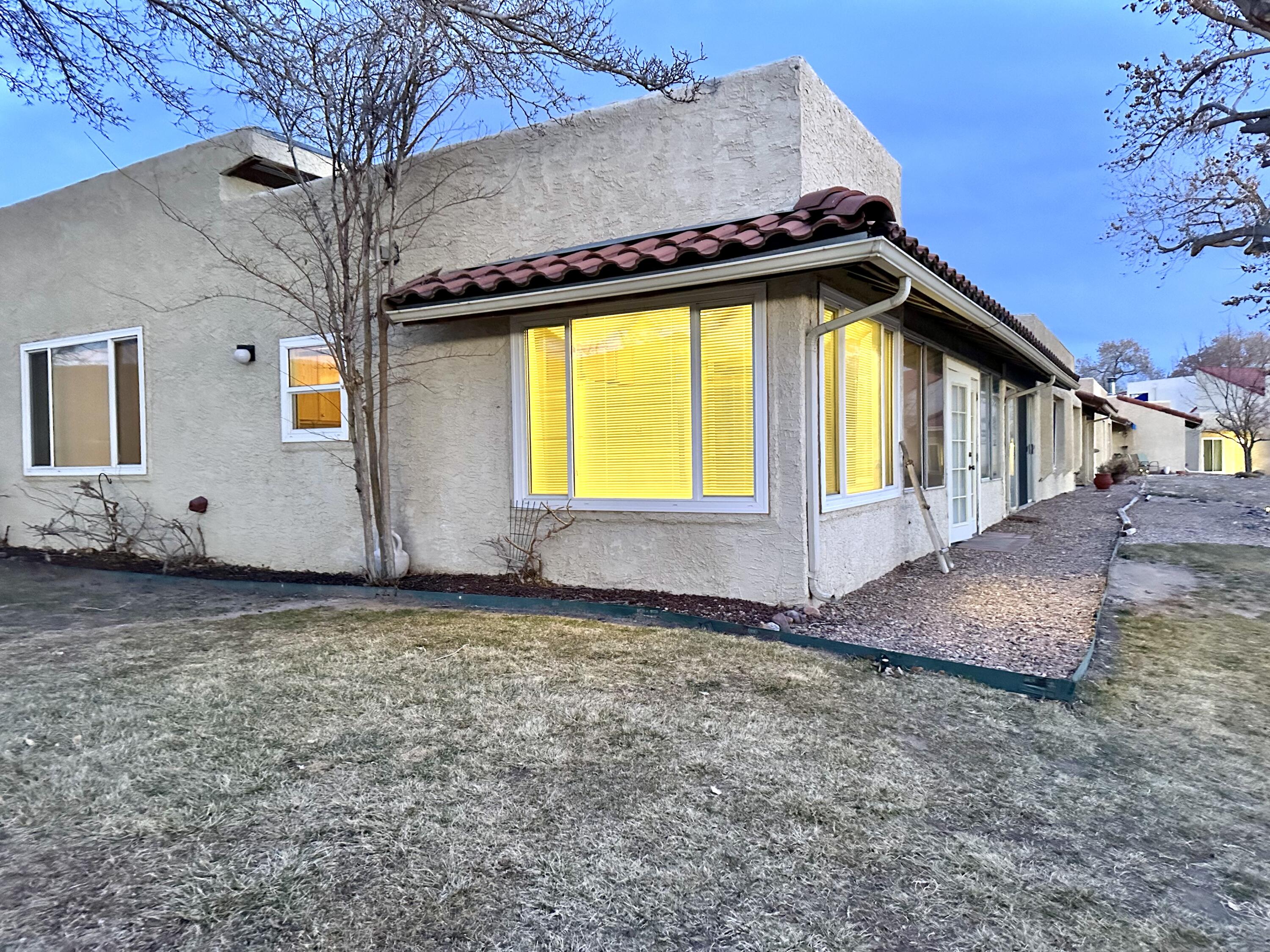 628 Eastlake Drive SE