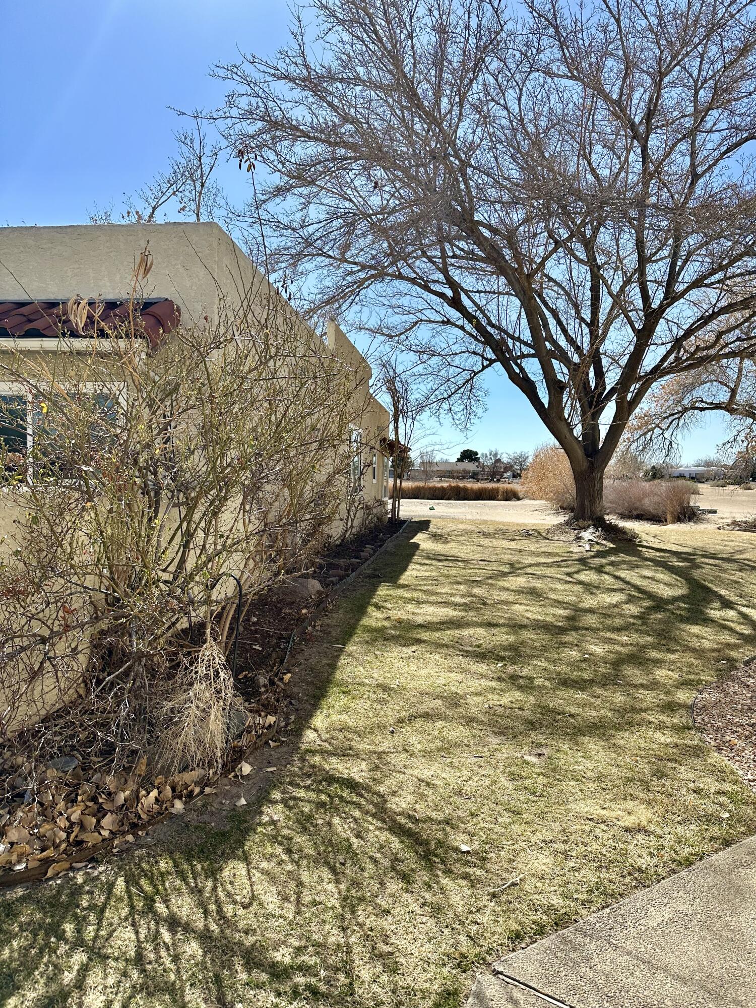 628 Eastlake Drive SE