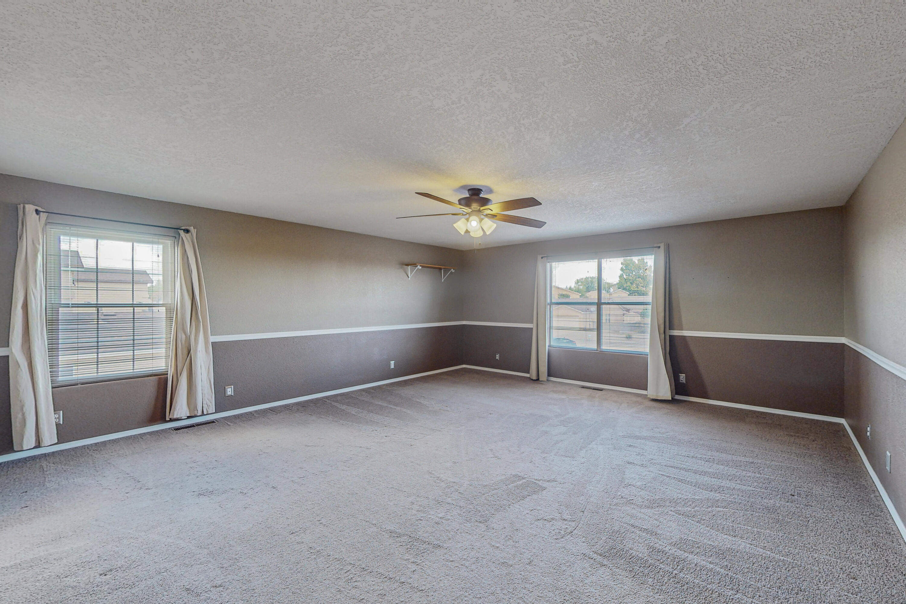 7108 Glen Hills Drive NE