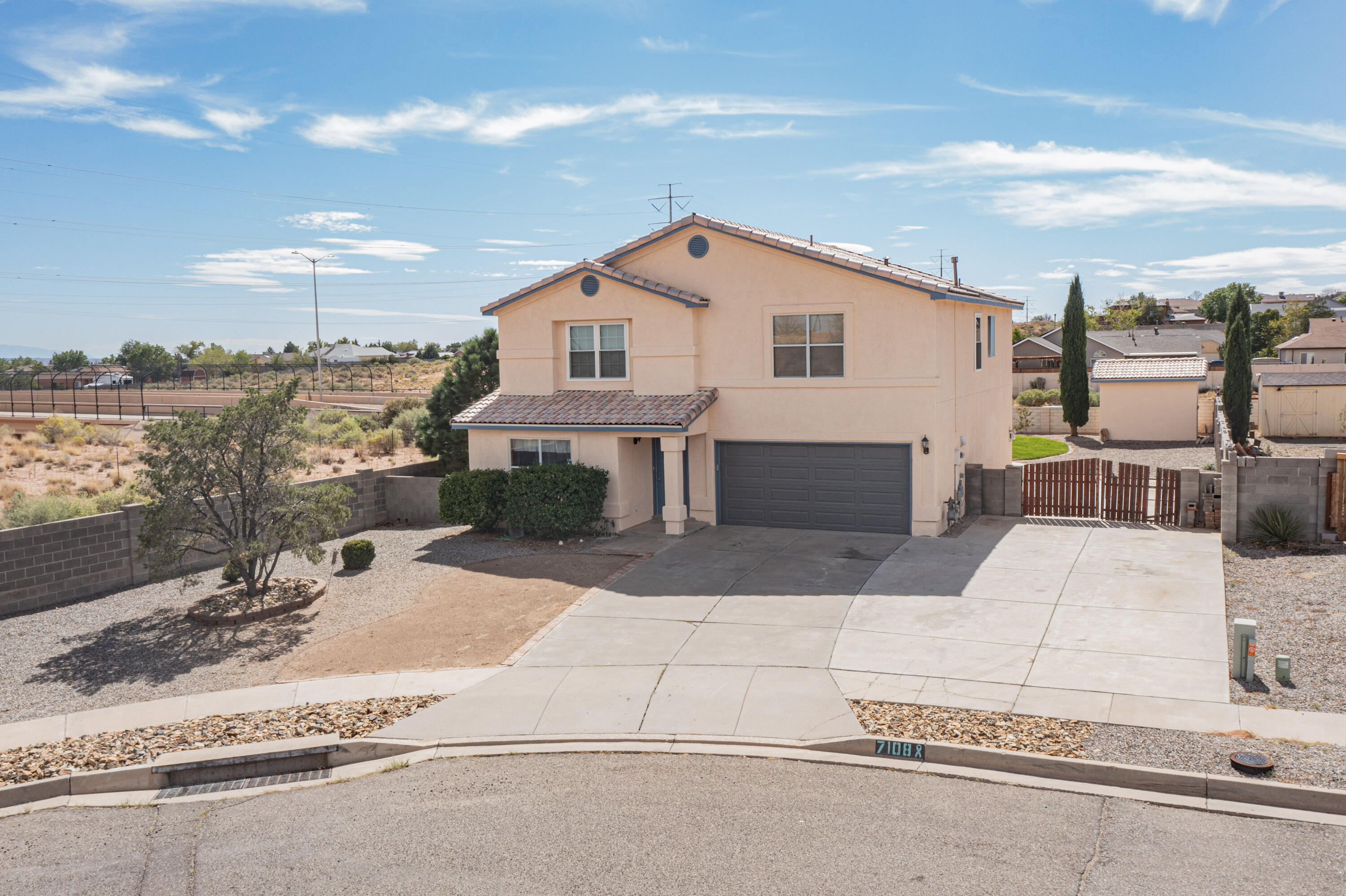 7108 Glen Hills Drive NE