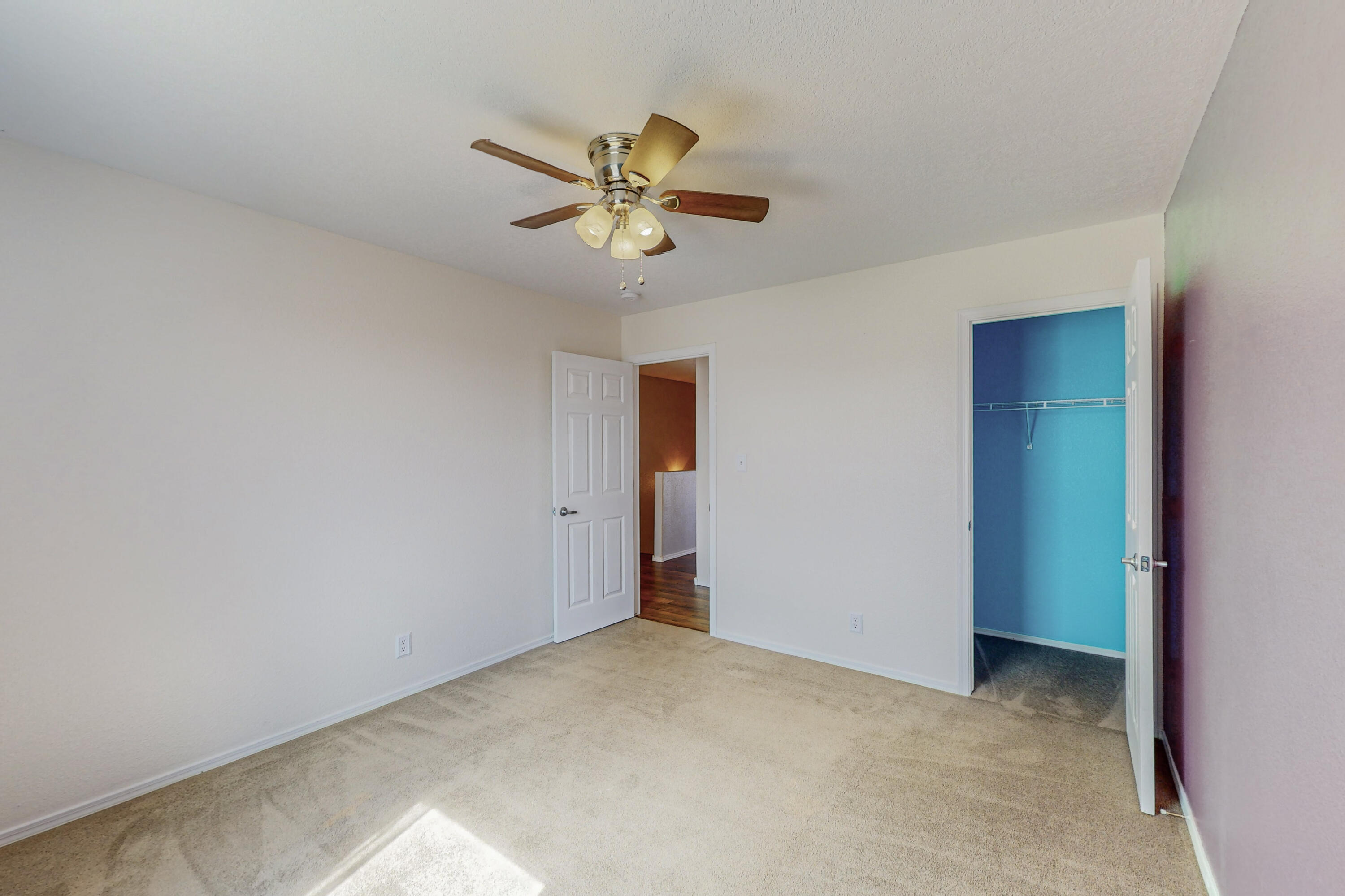 7108 Glen Hills Drive NE