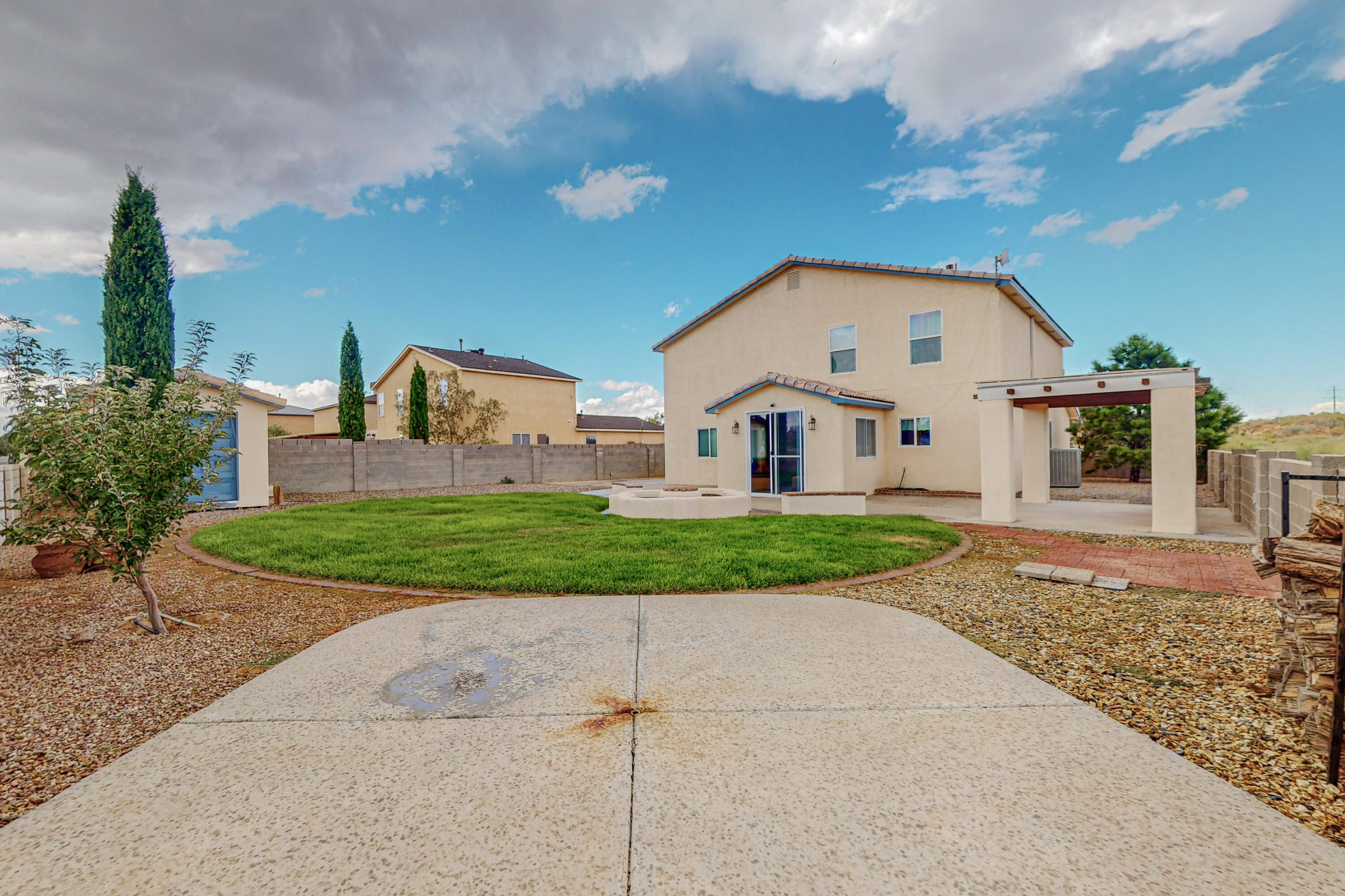 7108 Glen Hills Drive NE
