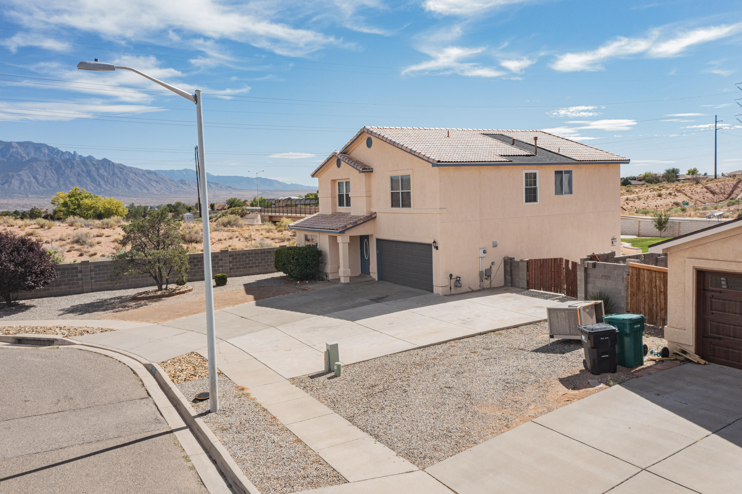 7108 Glen Hills Drive NE