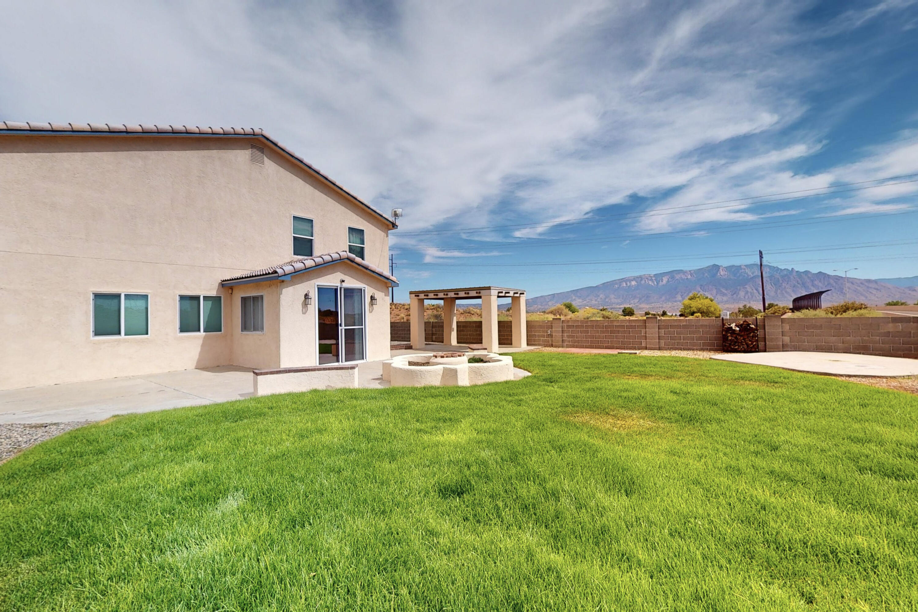 7108 Glen Hills Drive NE