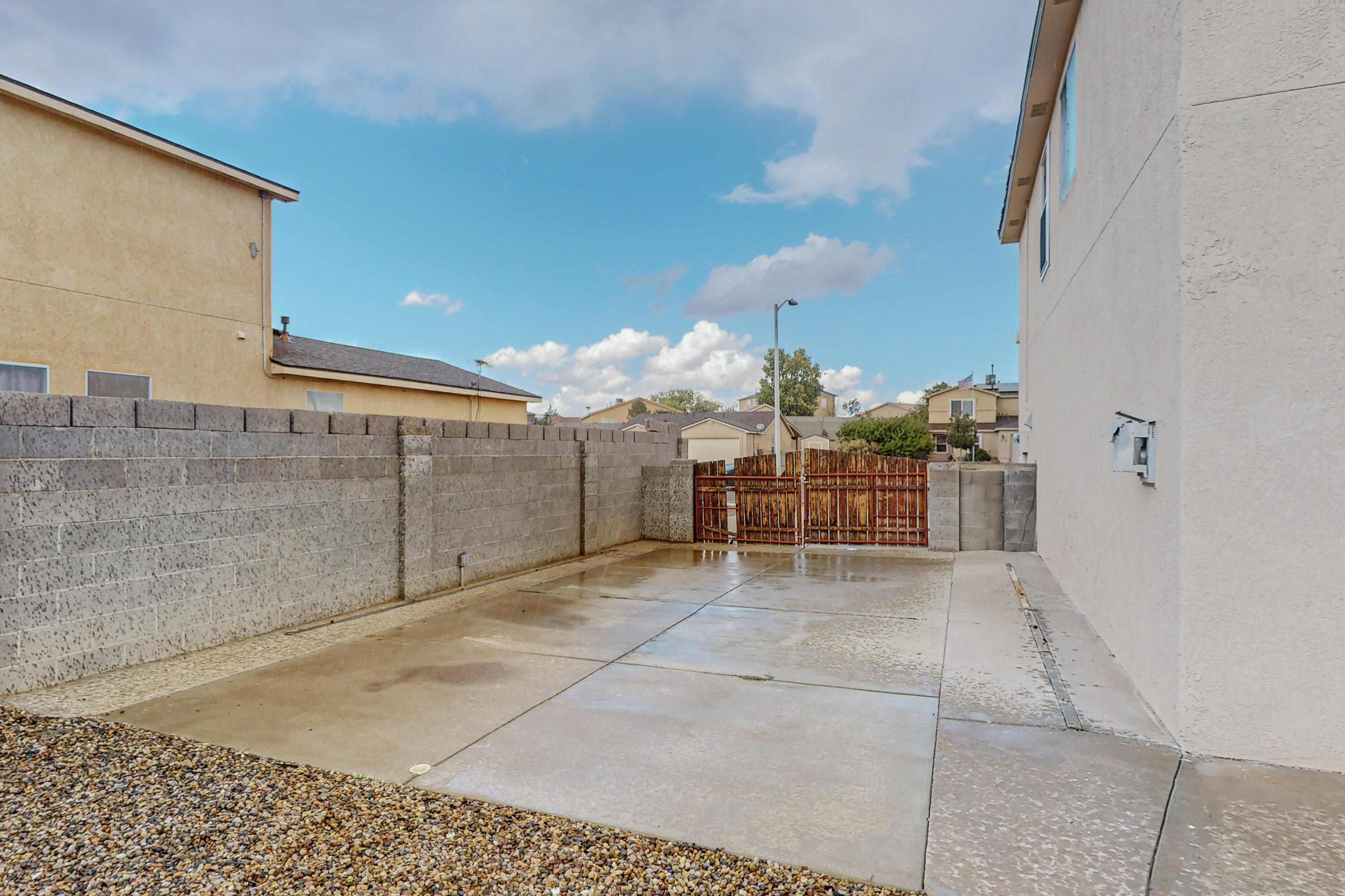 7108 Glen Hills Drive NE