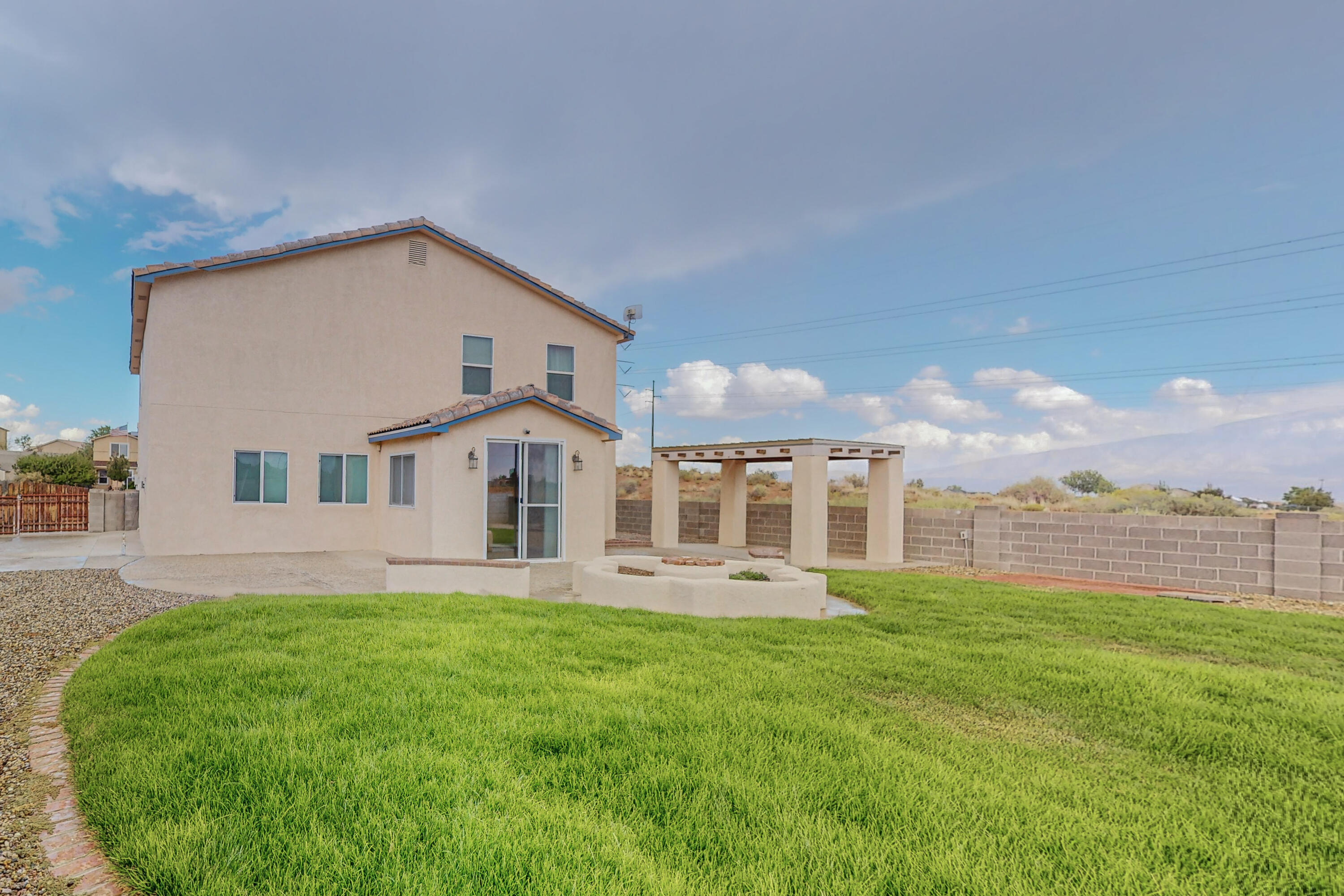 7108 Glen Hills Drive NE