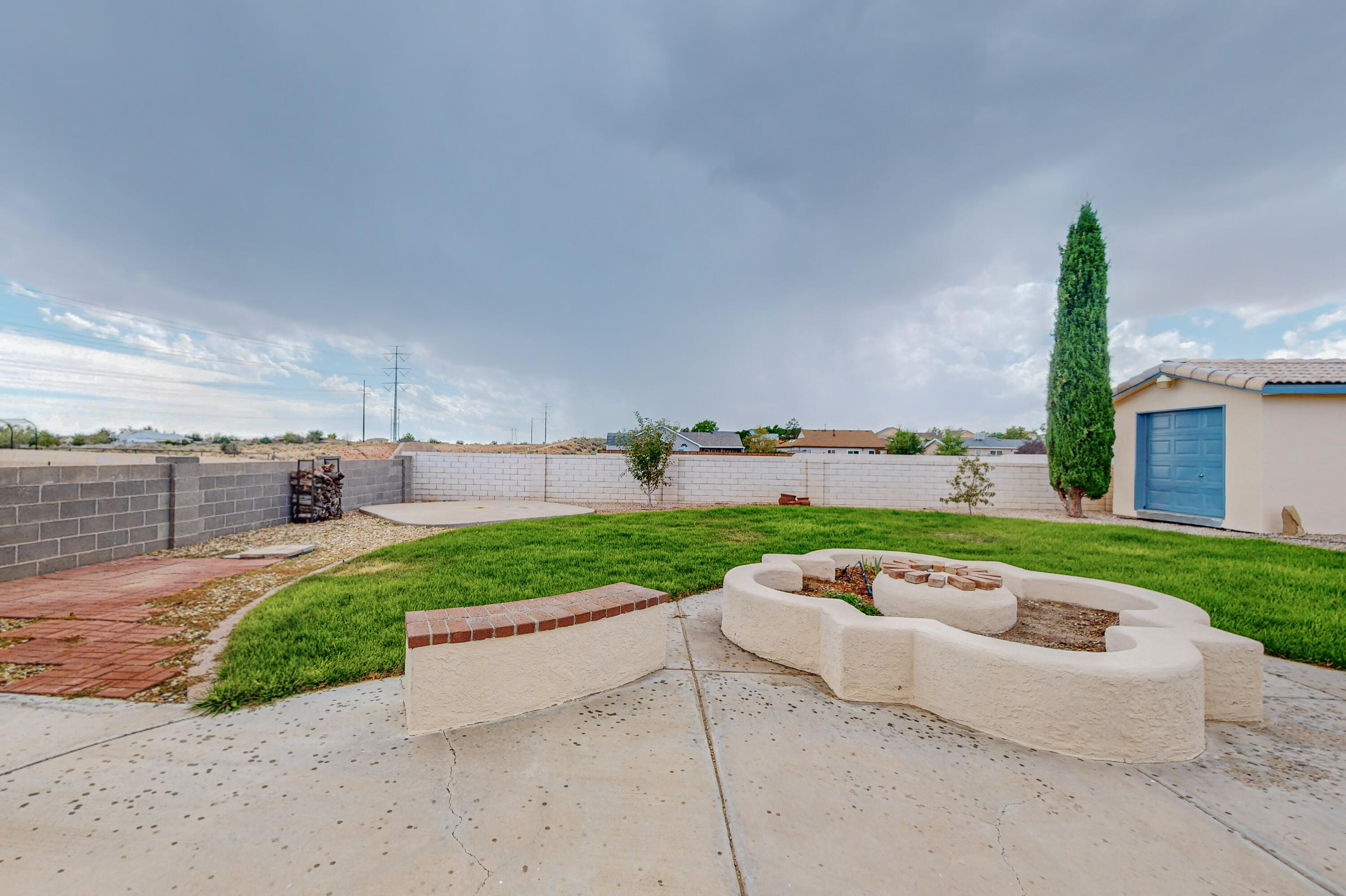 7108 Glen Hills Drive NE