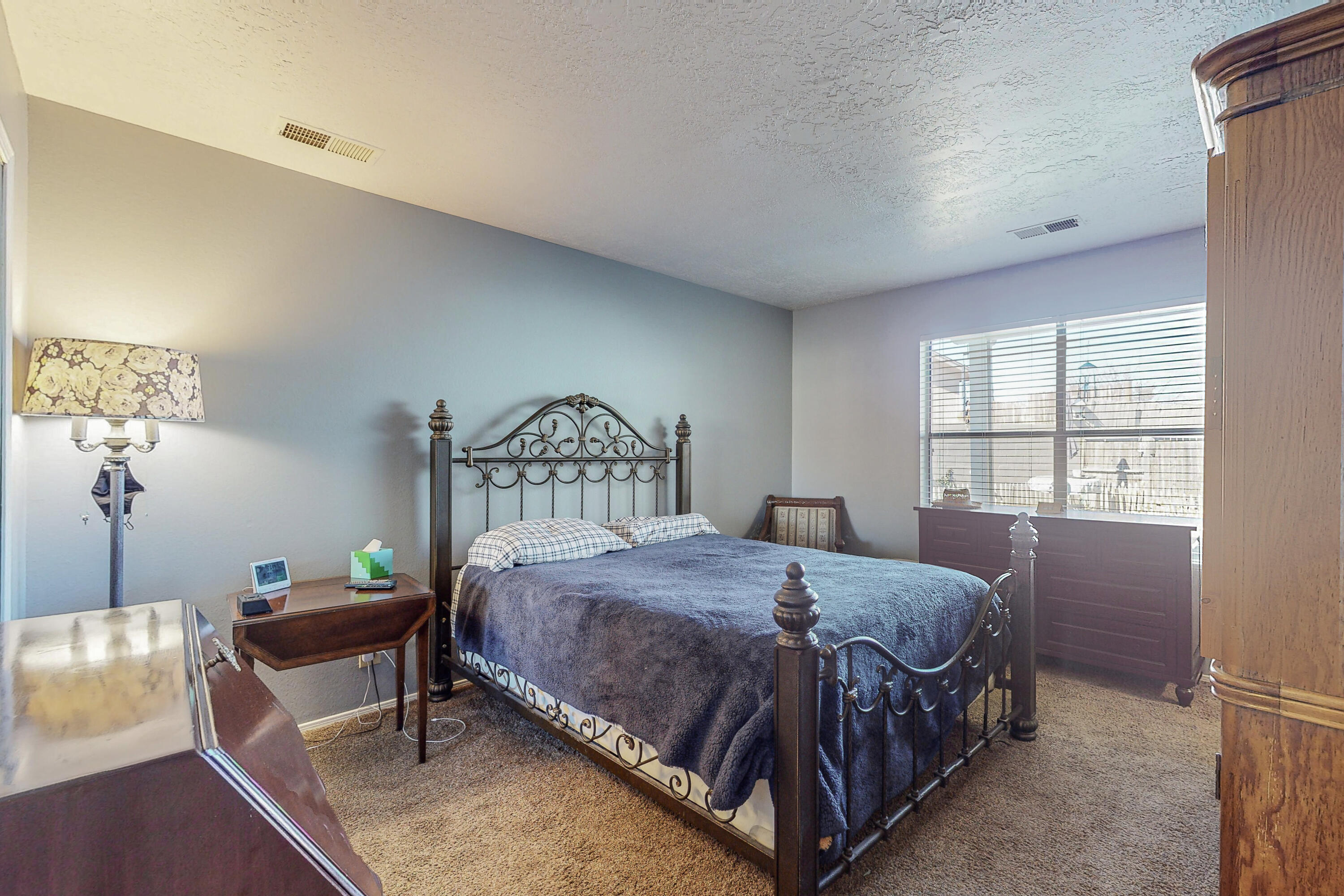 715 Hydra Road SE