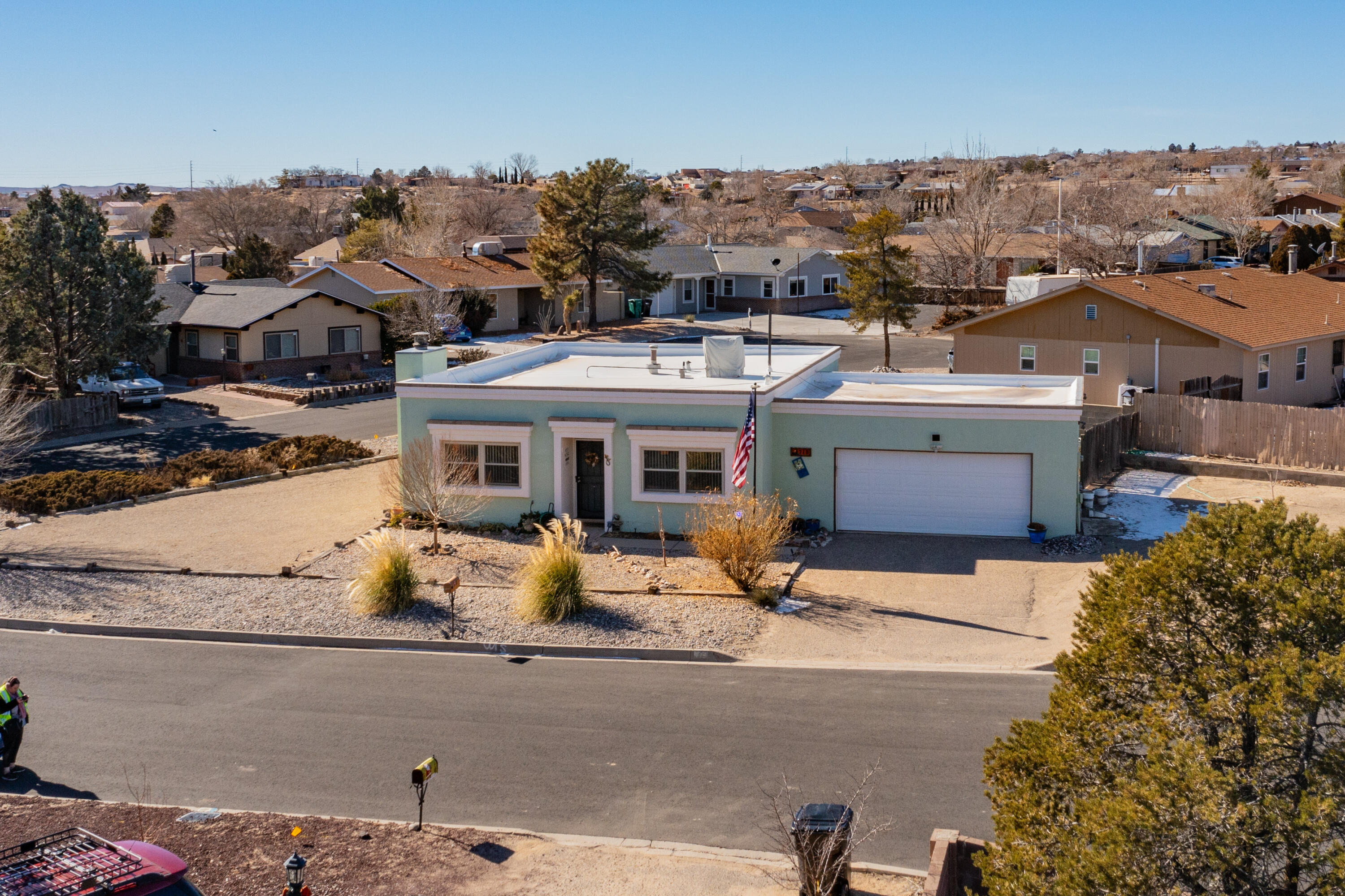 715 Hydra Road SE