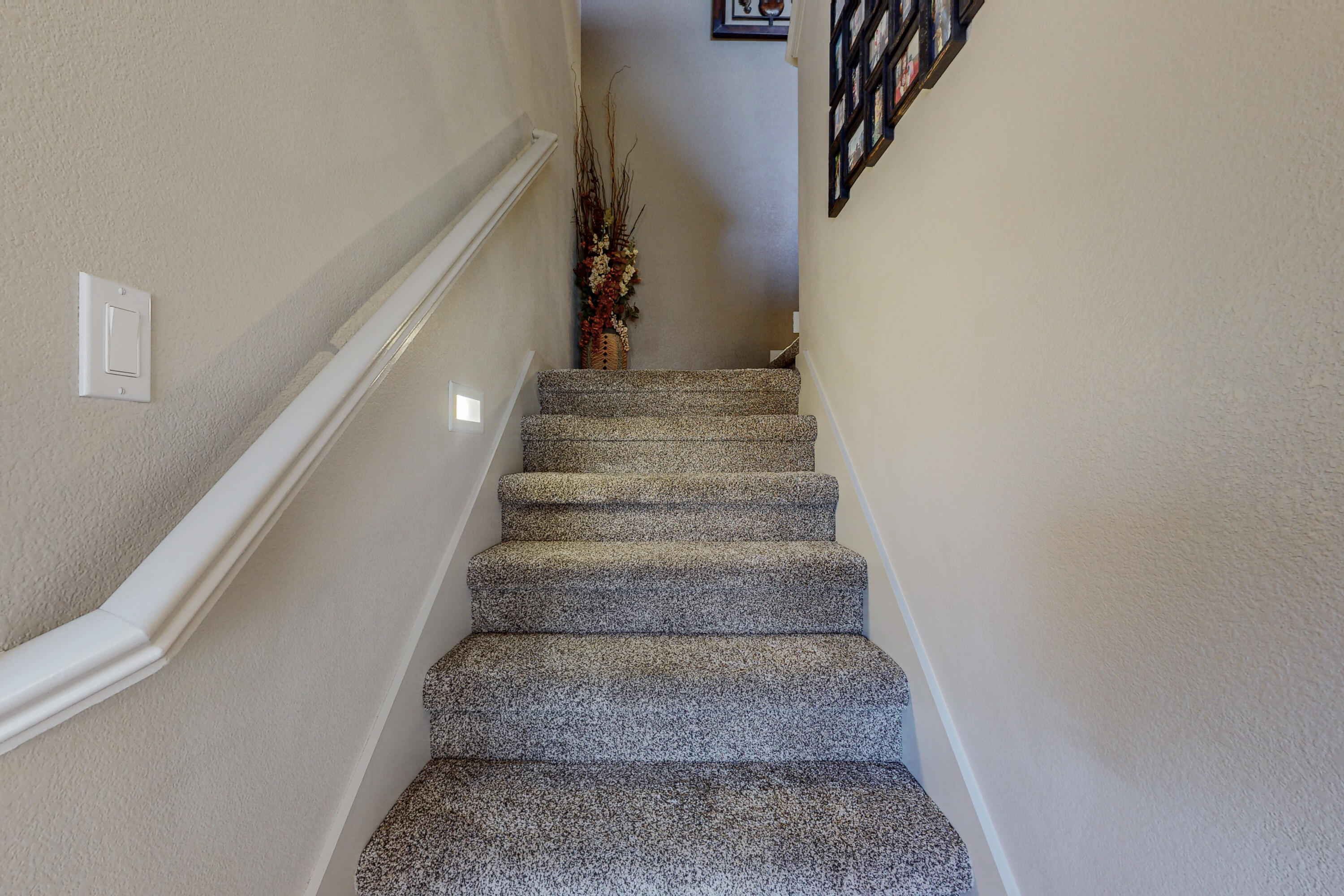18 Monte Vista Drive NE Unit: 5