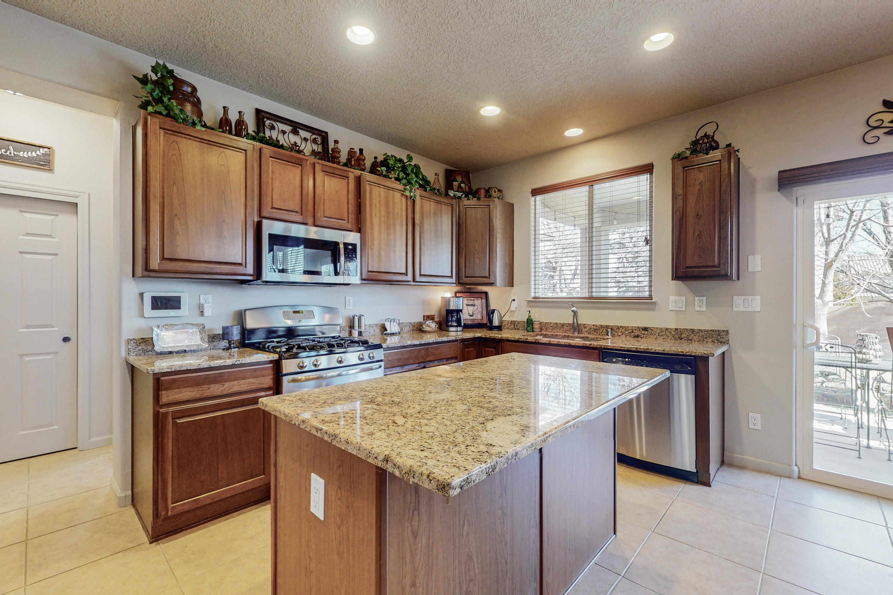 18 Monte Vista Drive NE Unit: 5