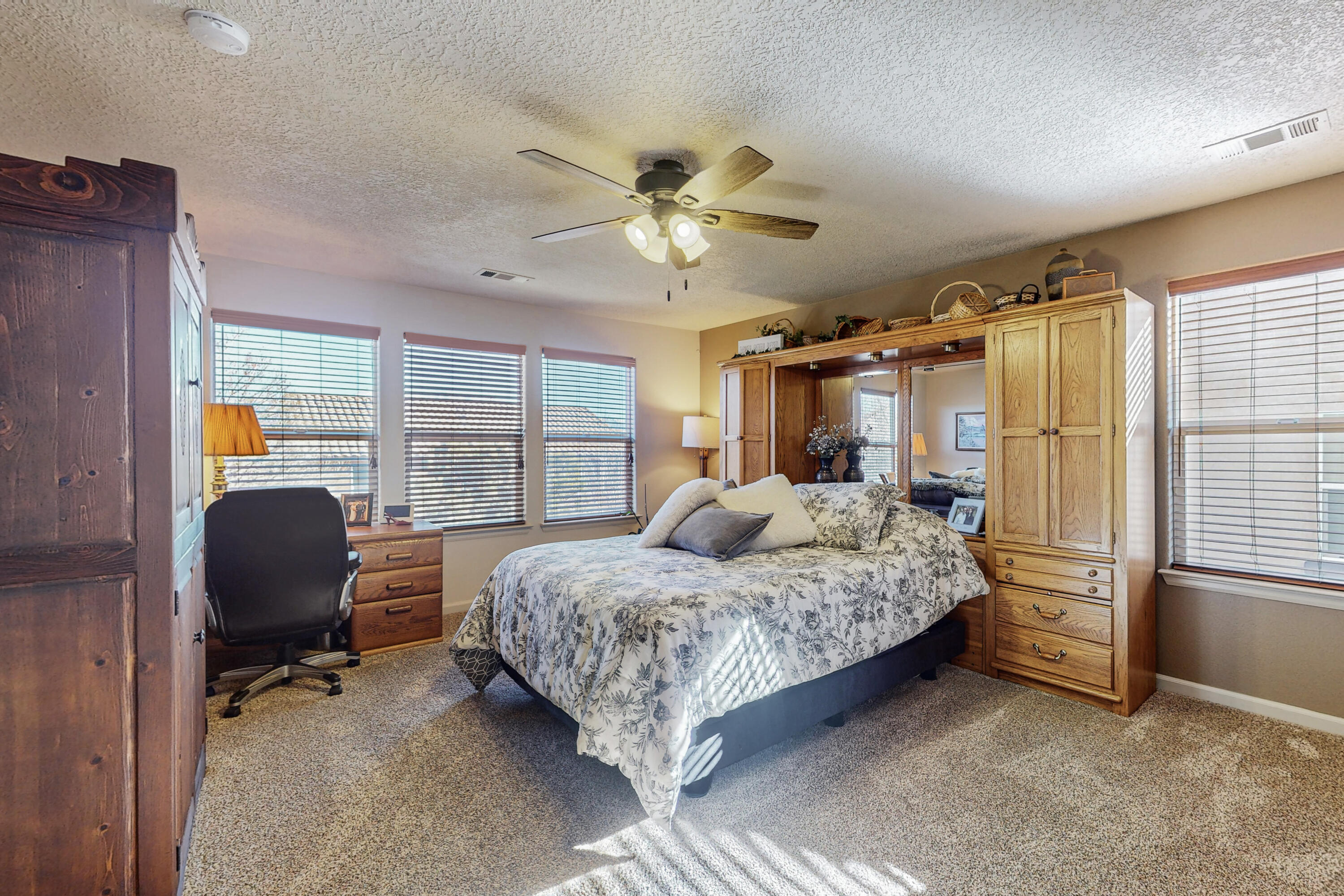 18 Monte Vista Drive NE Unit: 5