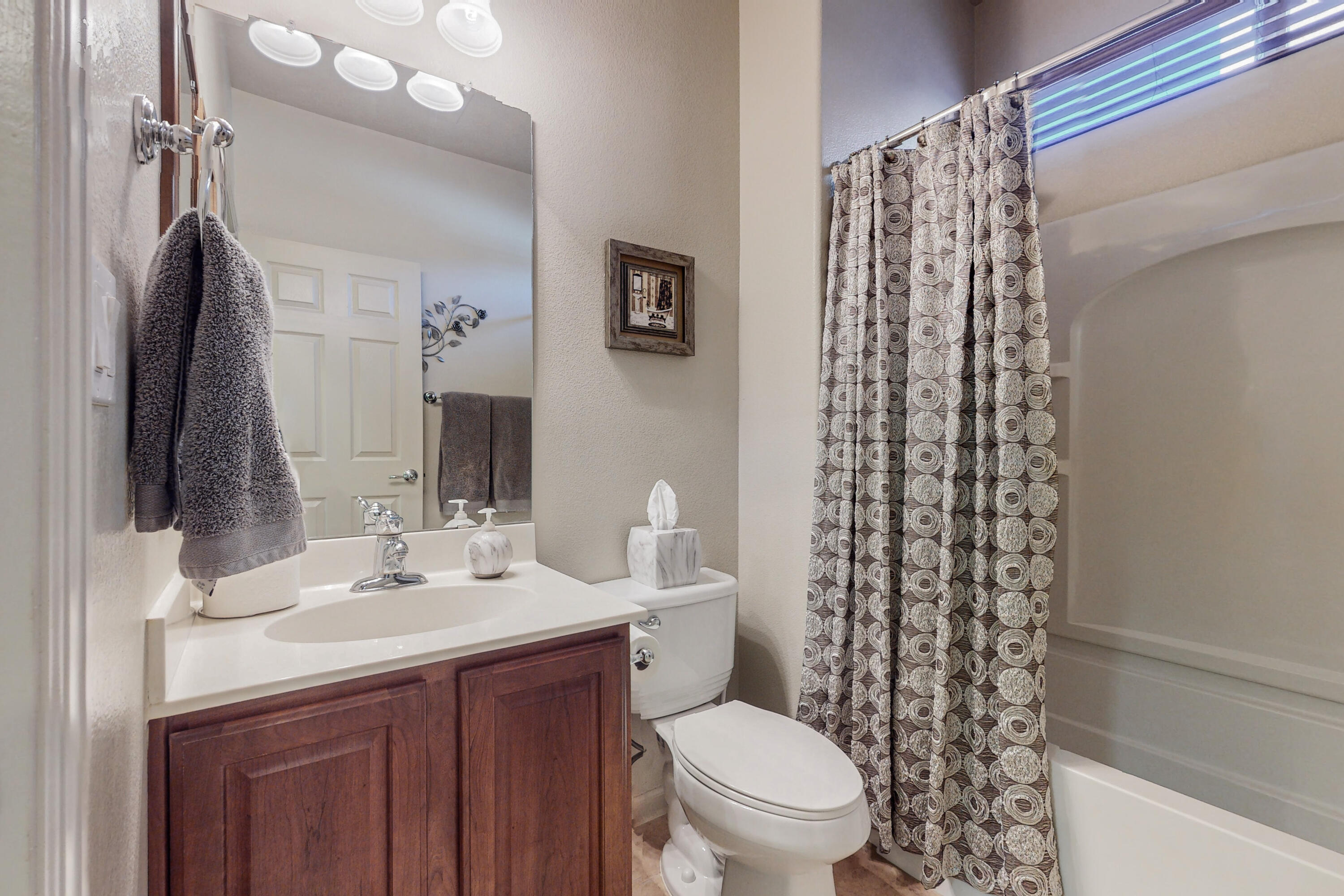 18 Monte Vista Drive NE Unit: 5