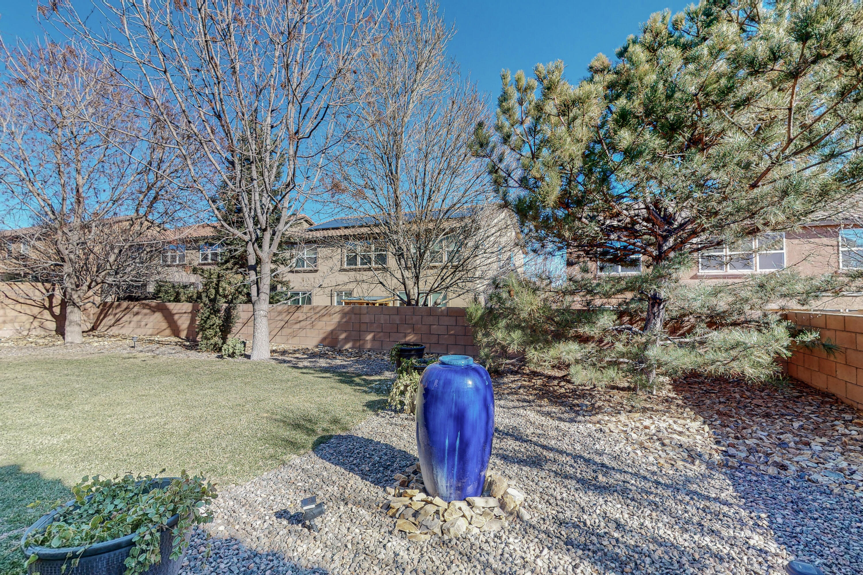 18 Monte Vista Drive NE Unit: 5