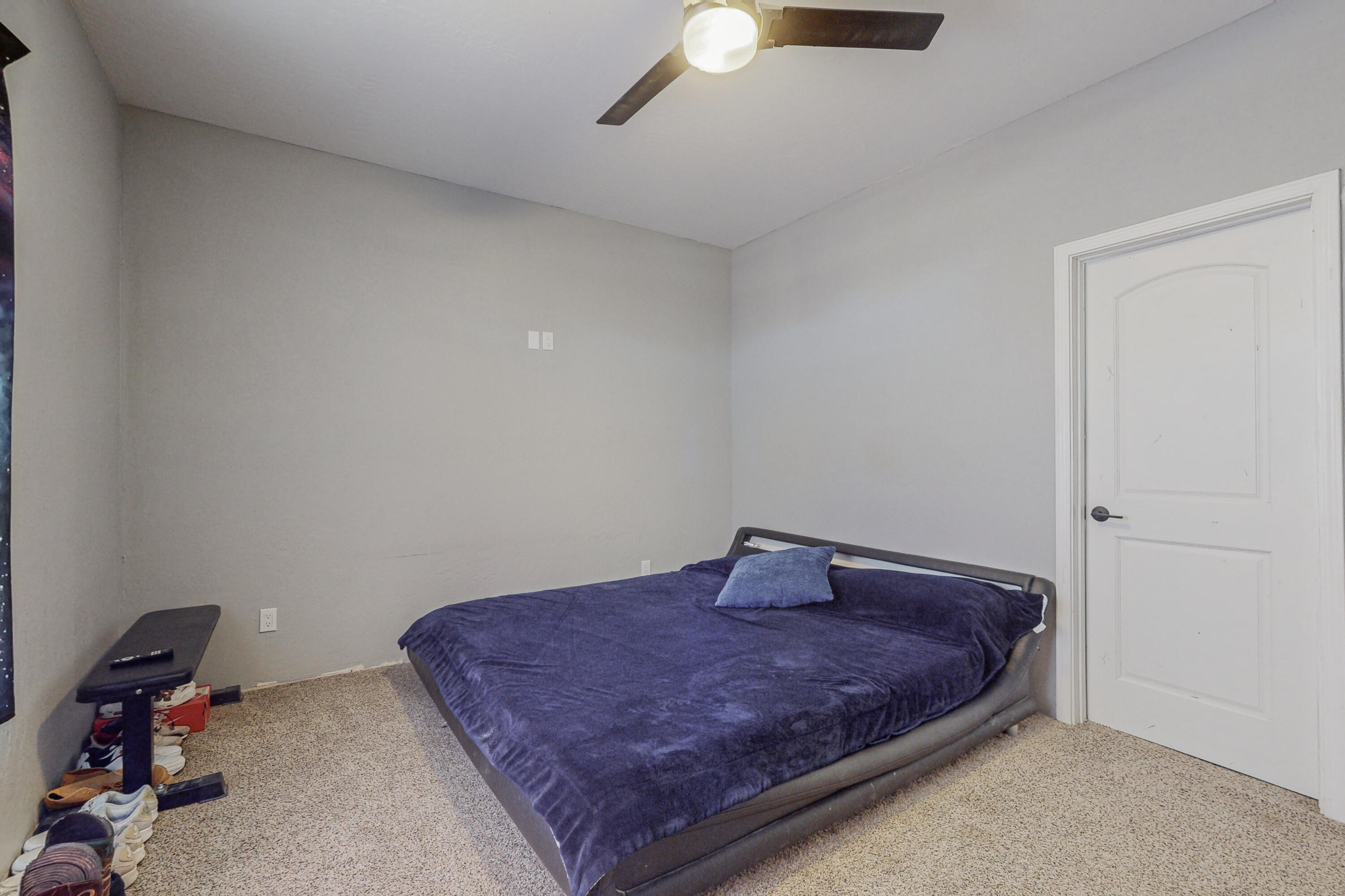 14 Honeyfield Lane
