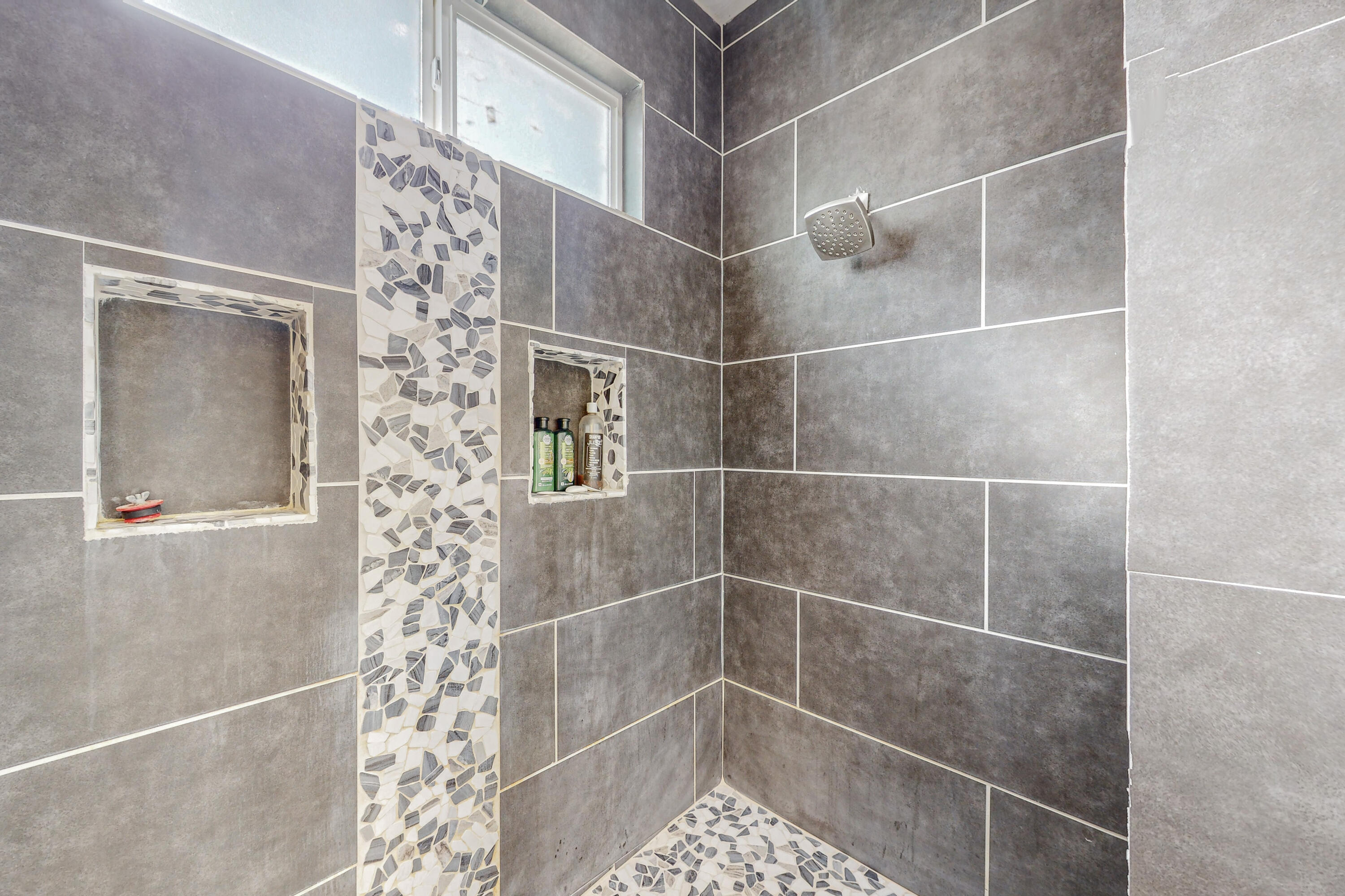 14 Honeyfield Lane