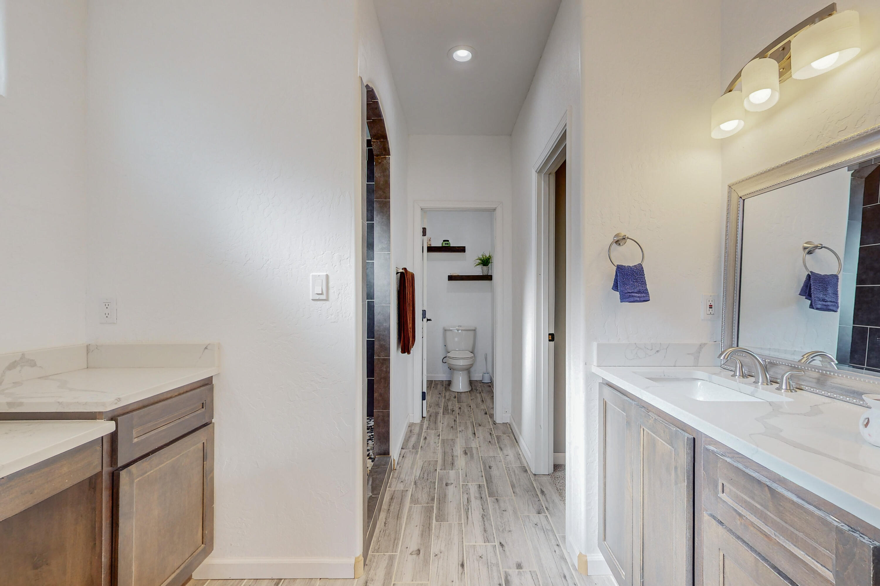 14 Honeyfield Lane