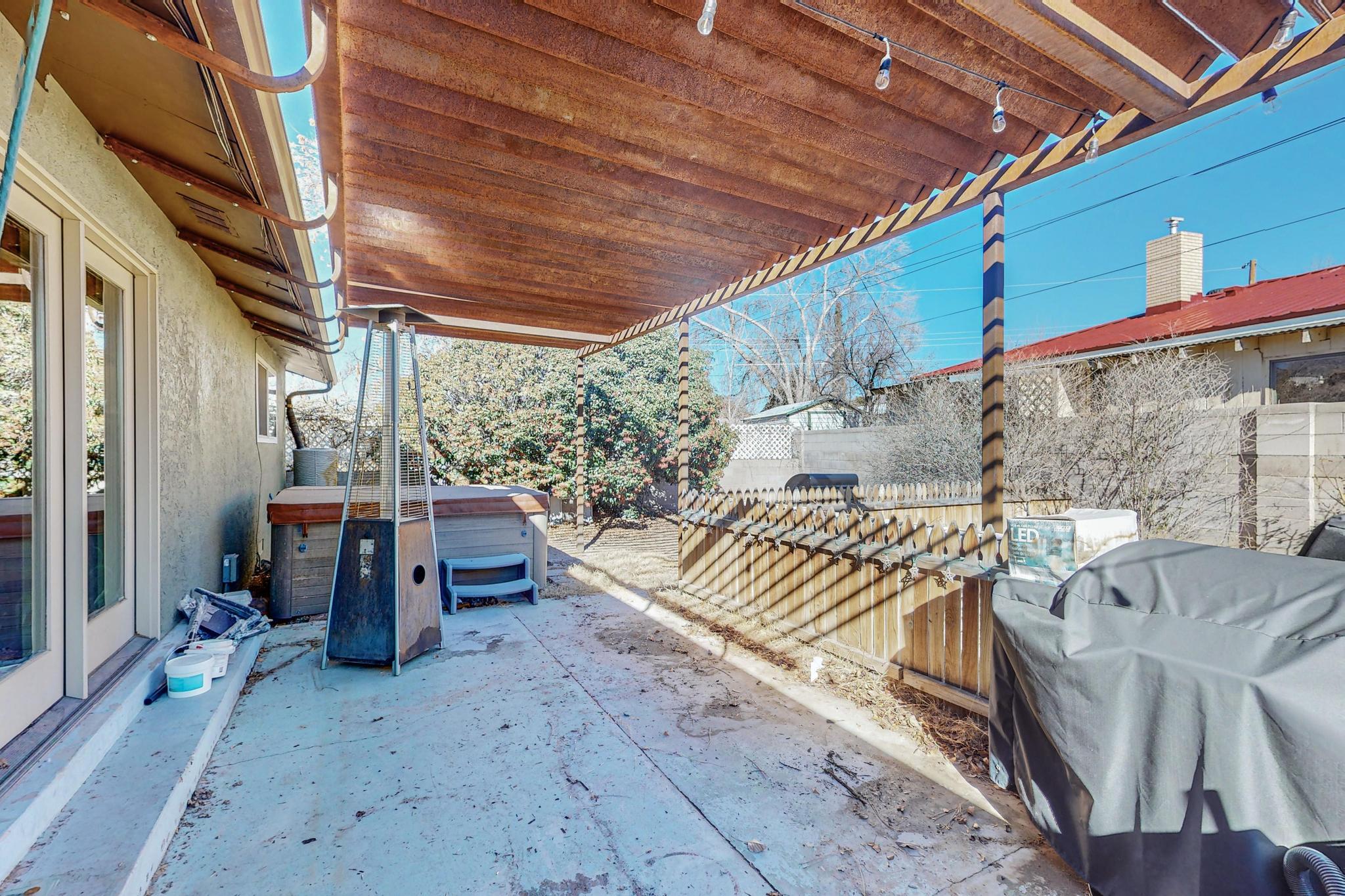 3400 Stardust Drive NE