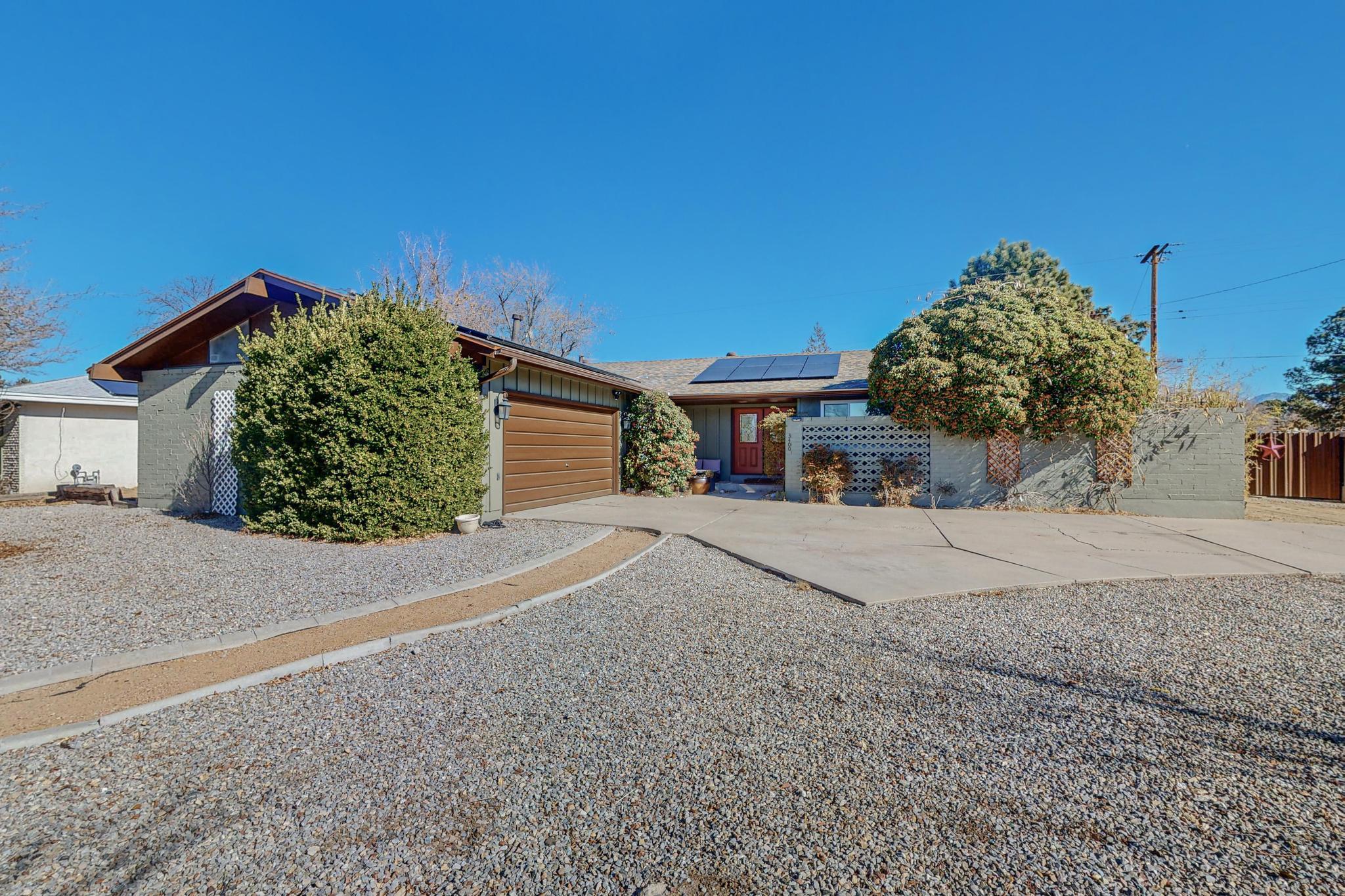 3400 Stardust Drive NE
