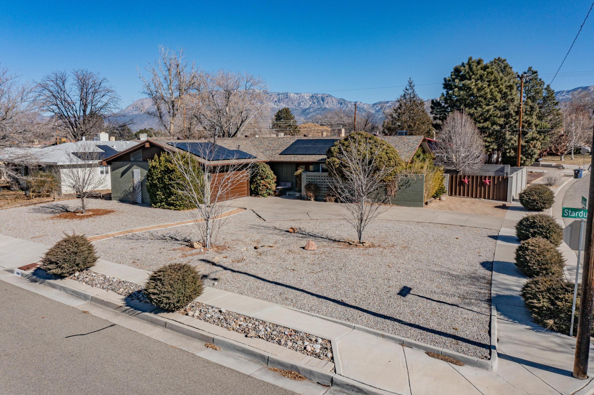 3400 Stardust Drive NE