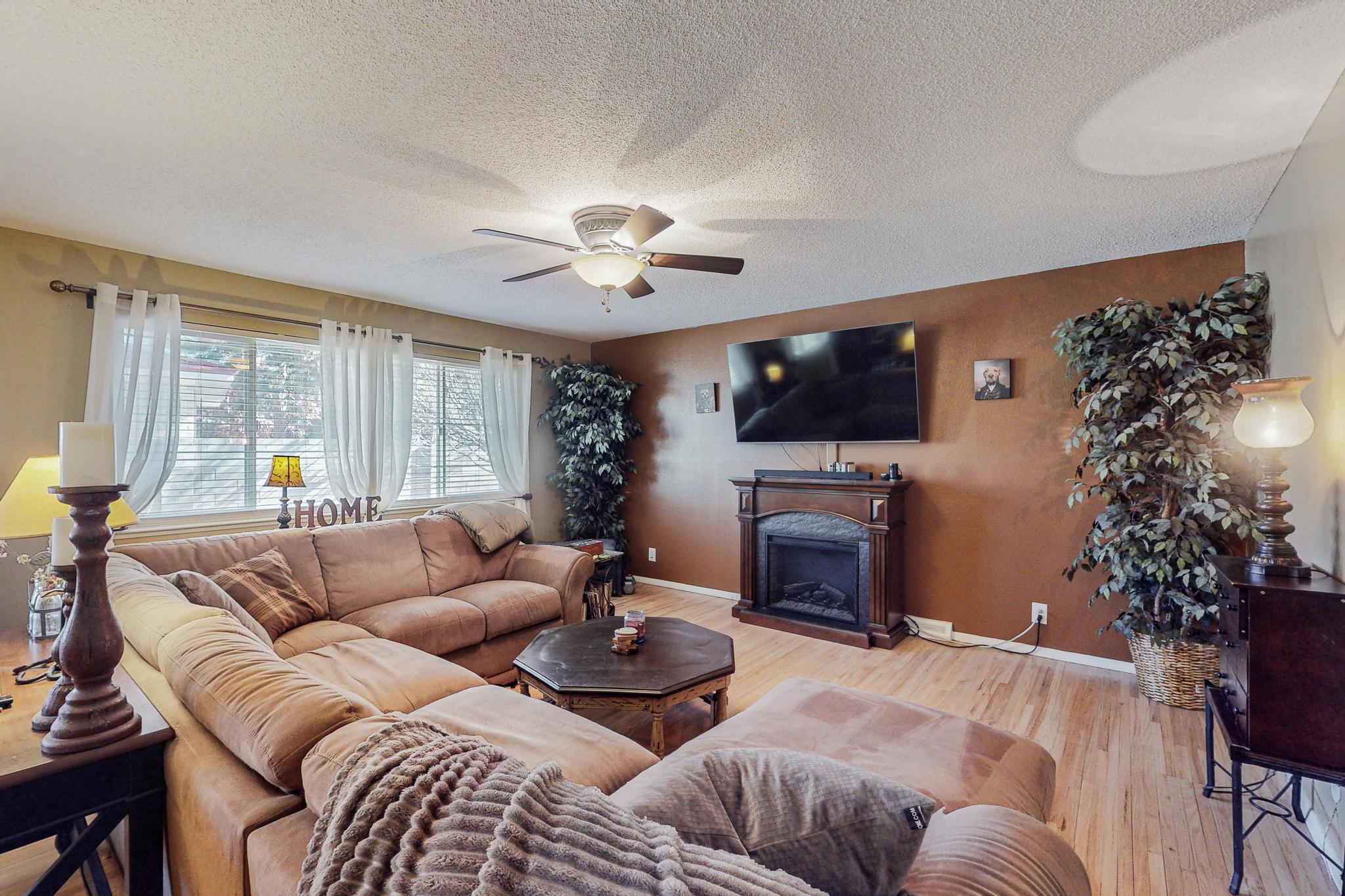 3400 Stardust Drive NE