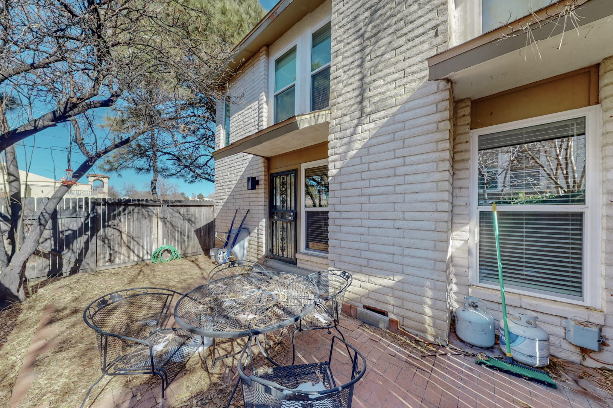 10536 Montgomery Boulevard NE