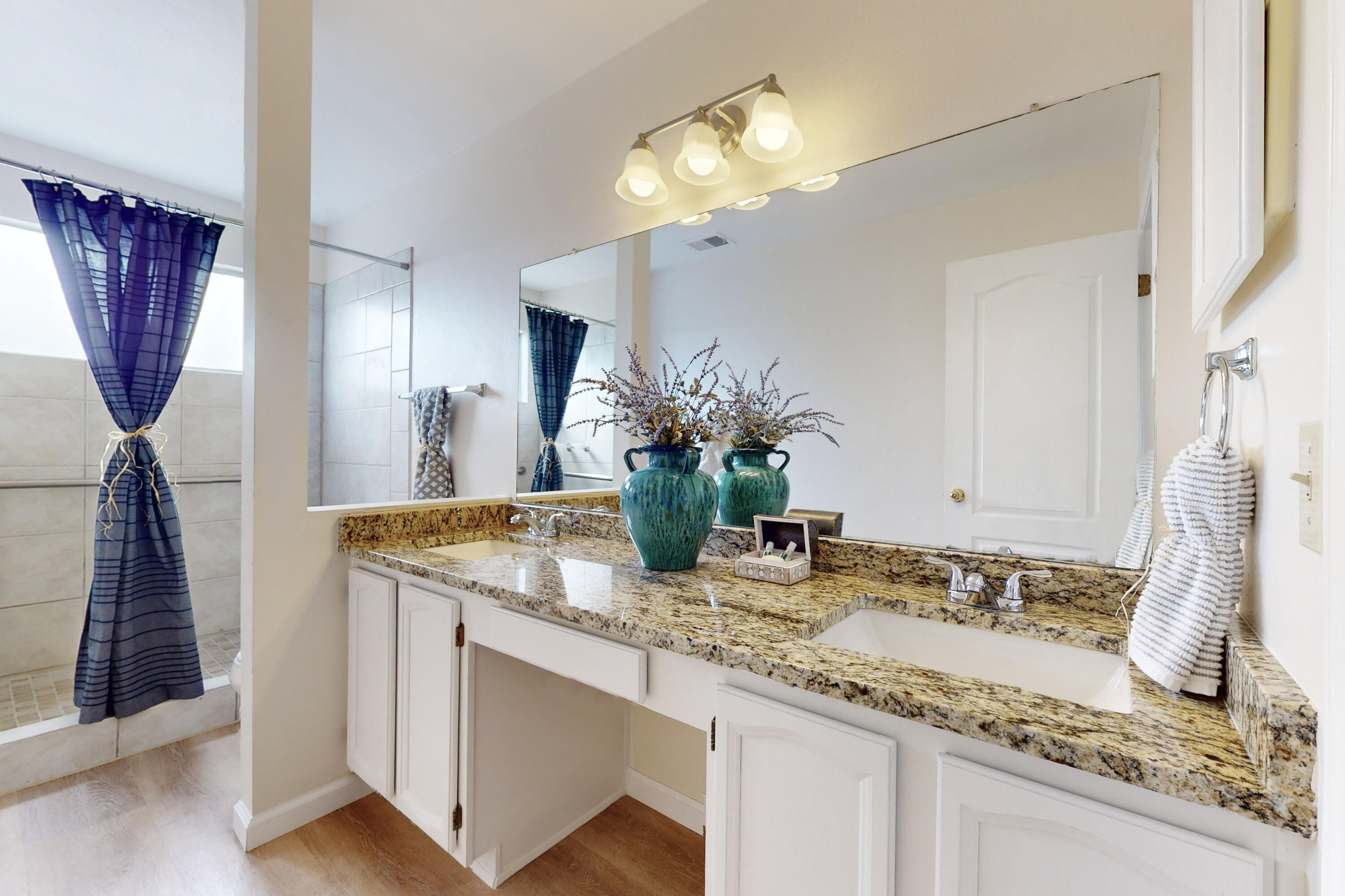 1820 Clearwater Loop NE