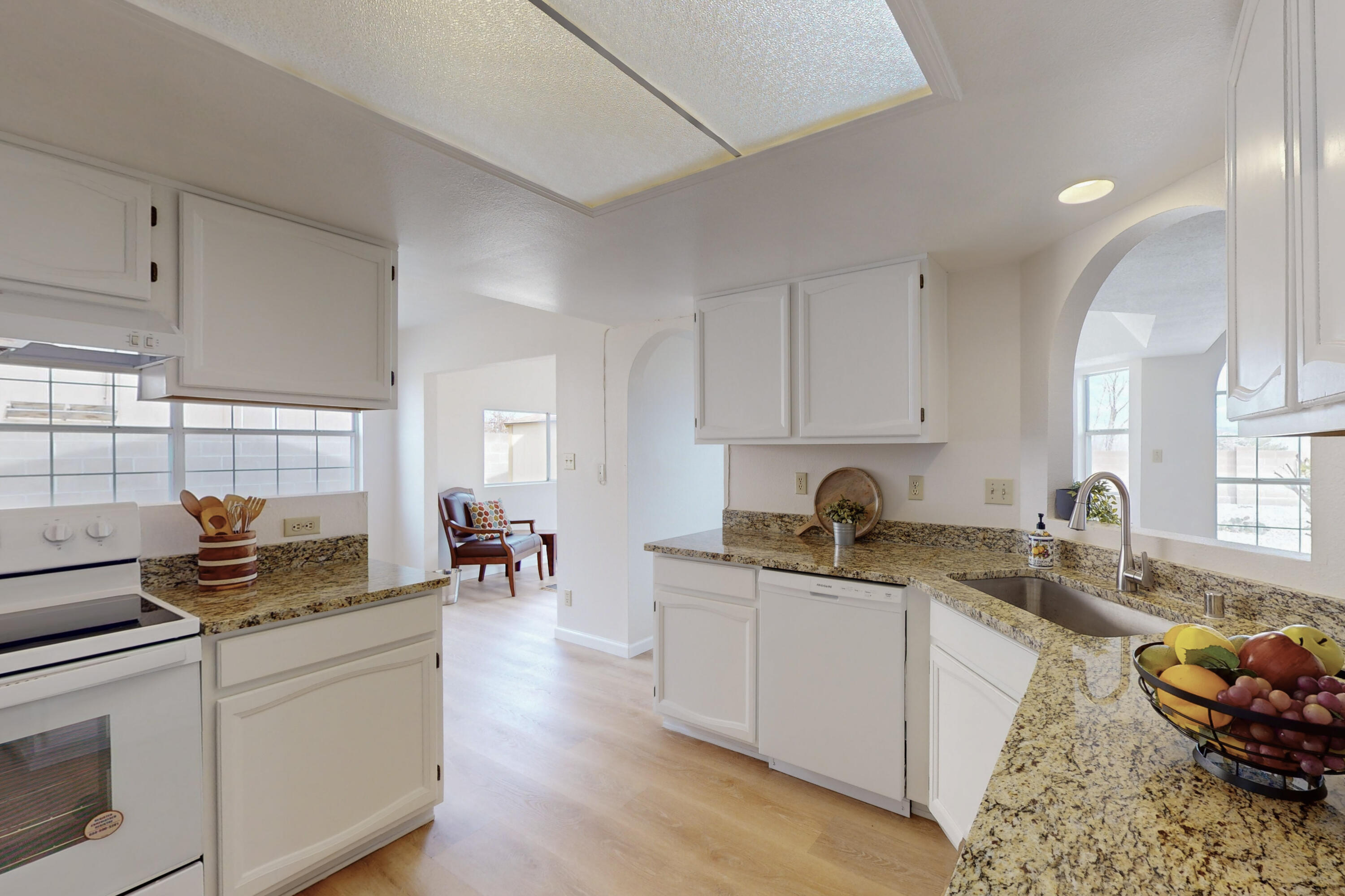 1820 Clearwater Loop NE