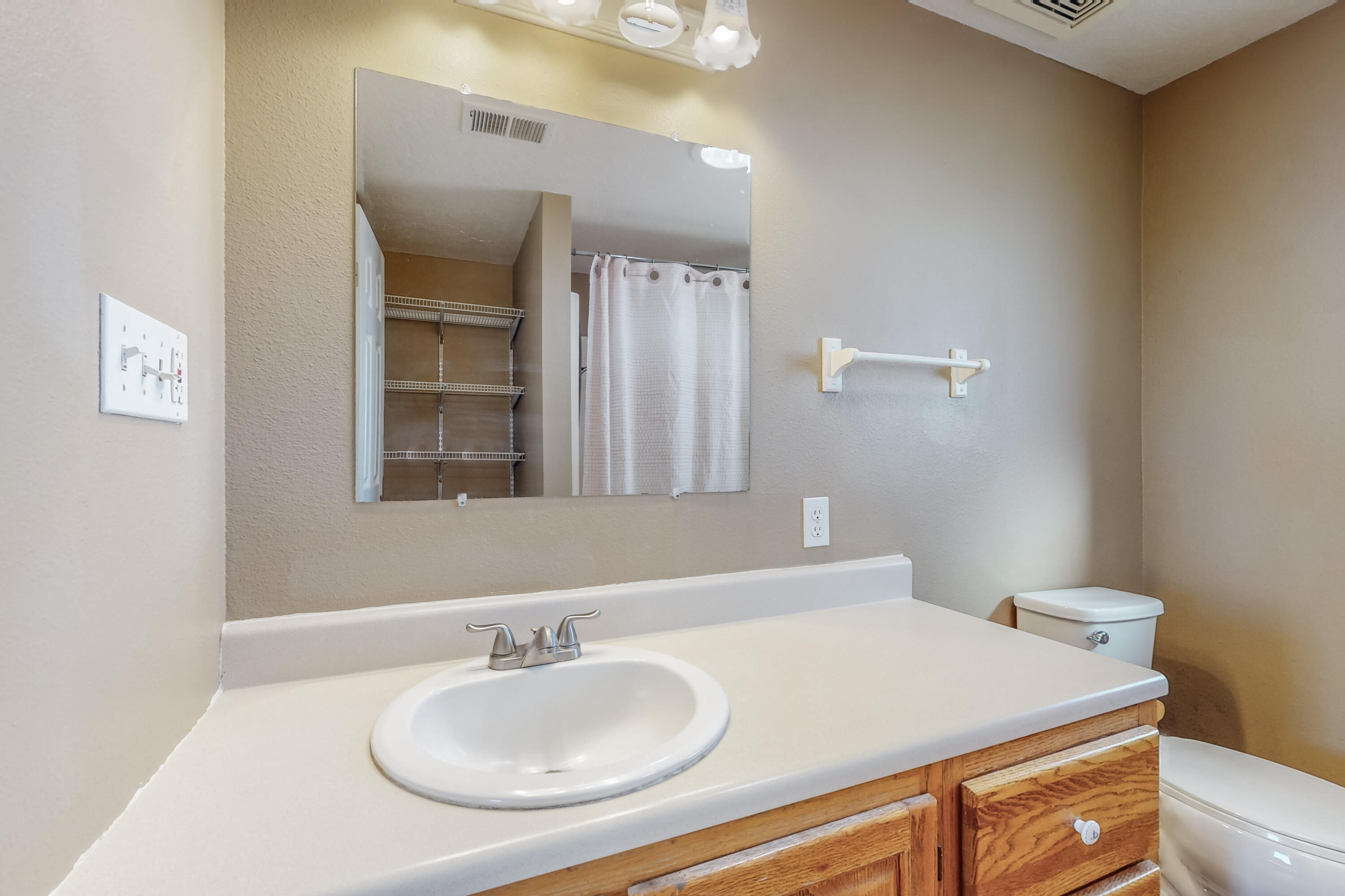 3 Indian Wells Lane