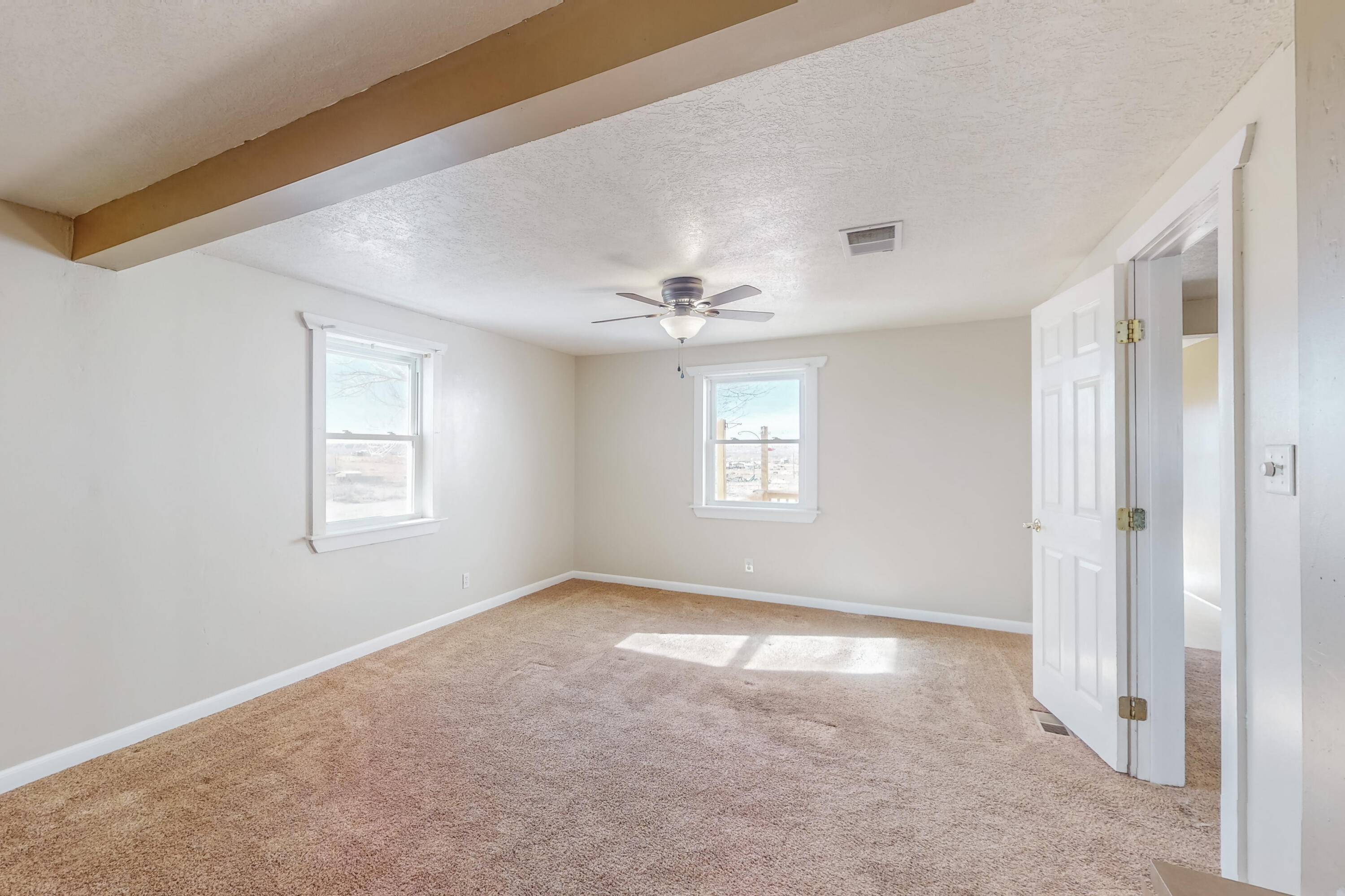 3 Indian Wells Lane