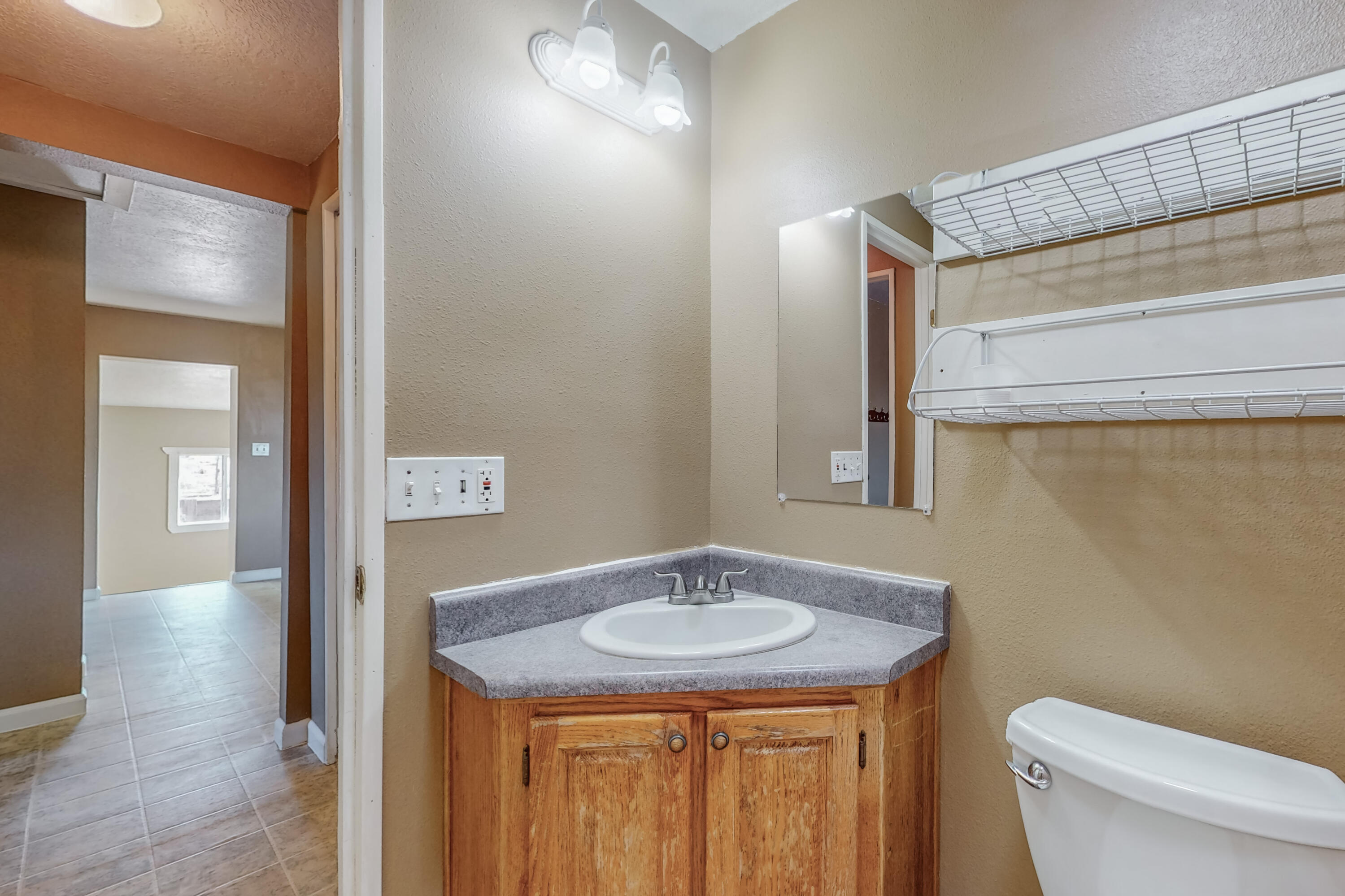 3 Indian Wells Lane